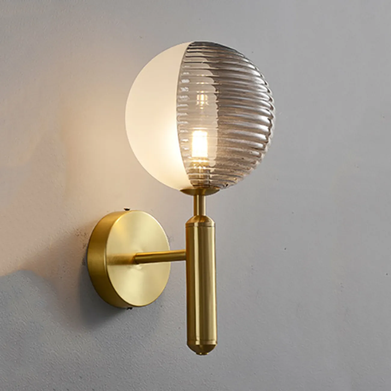 Настенный светильник WALTON WALL White от ImperiumLoft