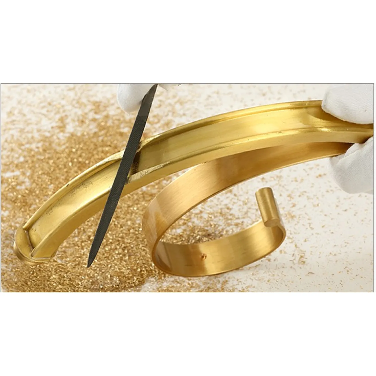 Люстра Ball Valley Chandelier 16 от ImperiumLoft Люстра Ball Valley Chandelier 16 от ImperiumLoft