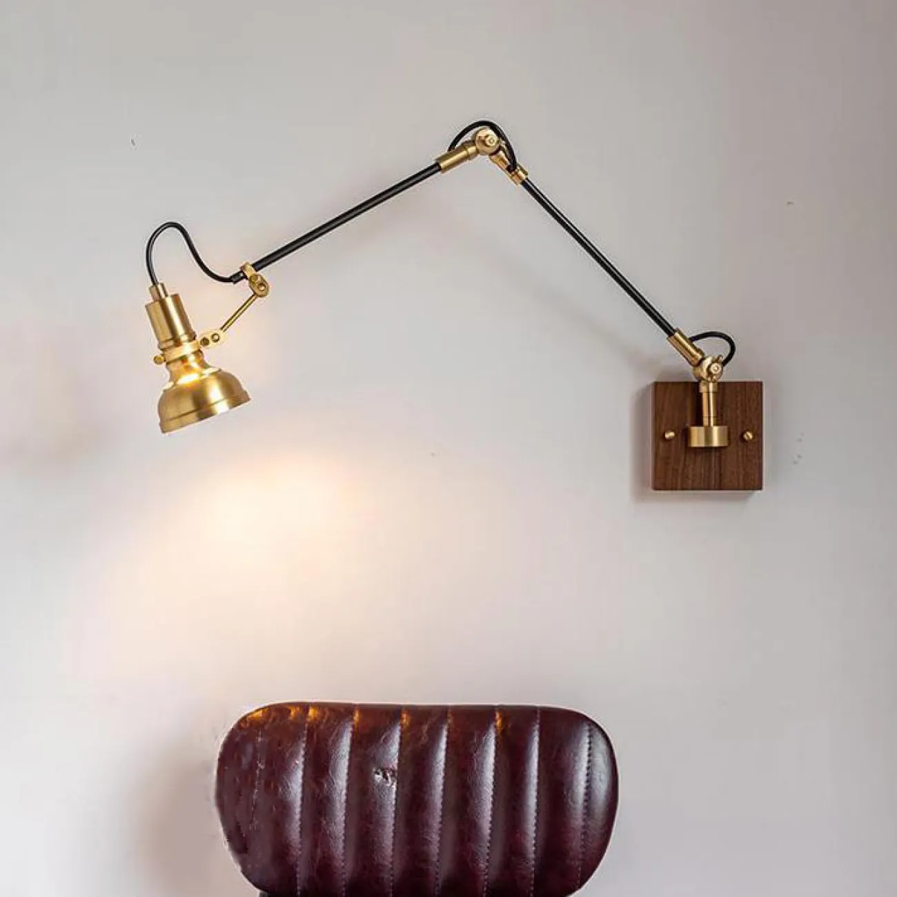 Настенный светильник SKADE B от ImperiumLoft