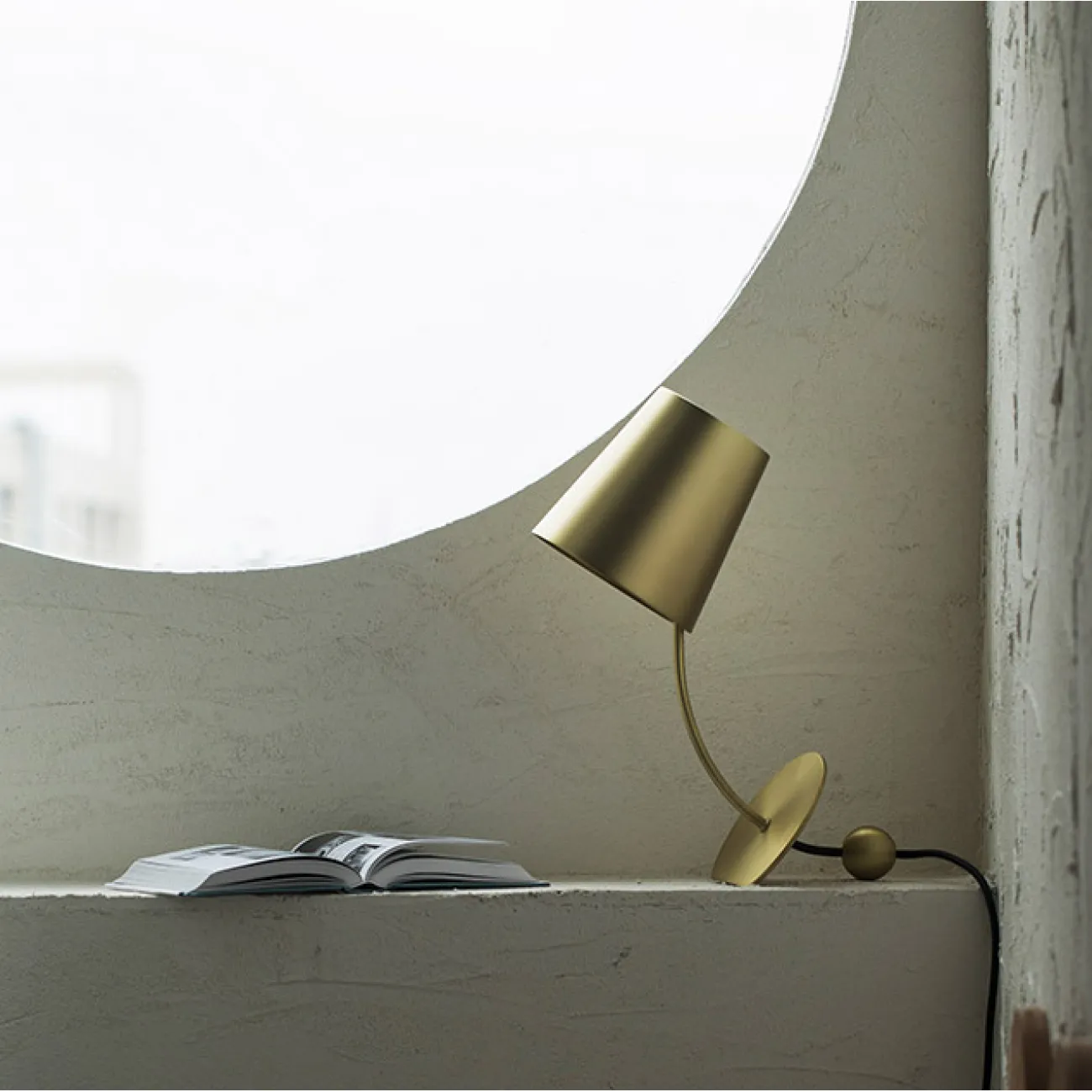 Настольная лампа TANGO от ImperiumLoft Настольная лампа TANGO от ImperiumLoft