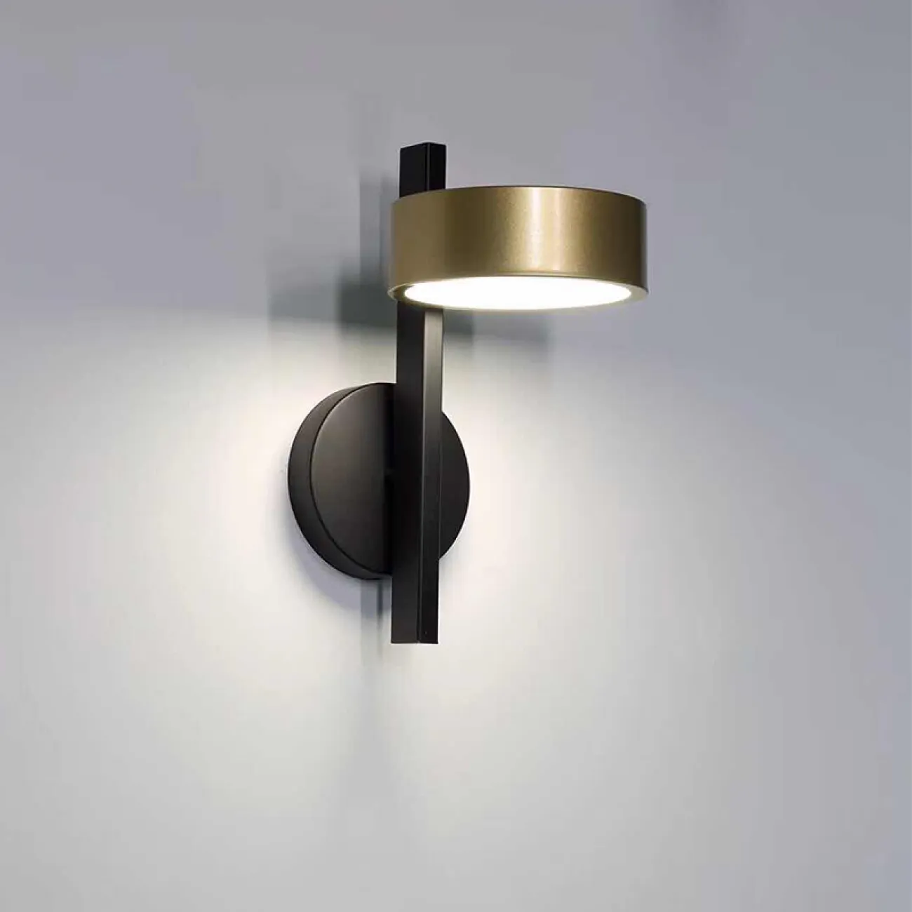 Настенный светильник TECHNUM LED WALL от ImperiumLoft