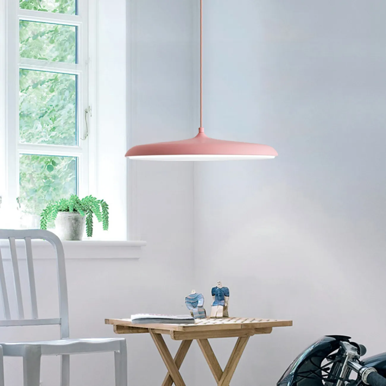 Подвесной светодиодный светильник в скандинавском стиле Подвесной светодиодный светильник в скандинавском стиле