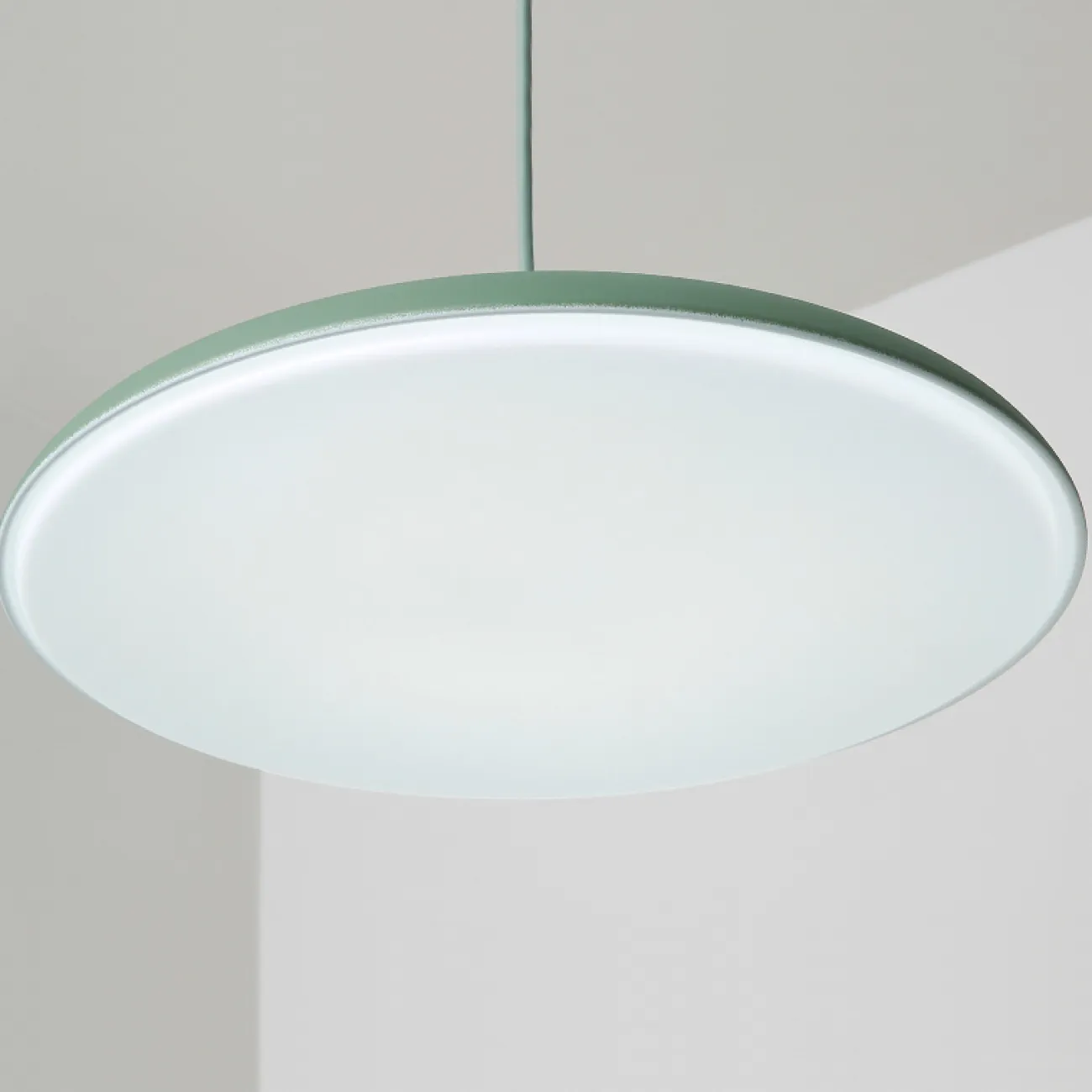 Подвесной светодиодный светильник в скандинавском стиле Подвесной светодиодный светильник в скандинавском стиле