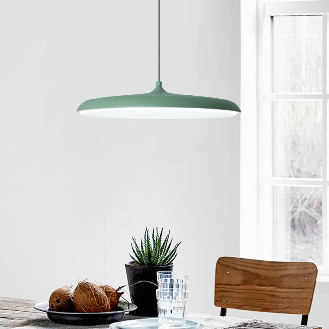 Подвесной светодиодный светильник в скандинавском стиле Подвесной светодиодный светильник в скандинавском стиле