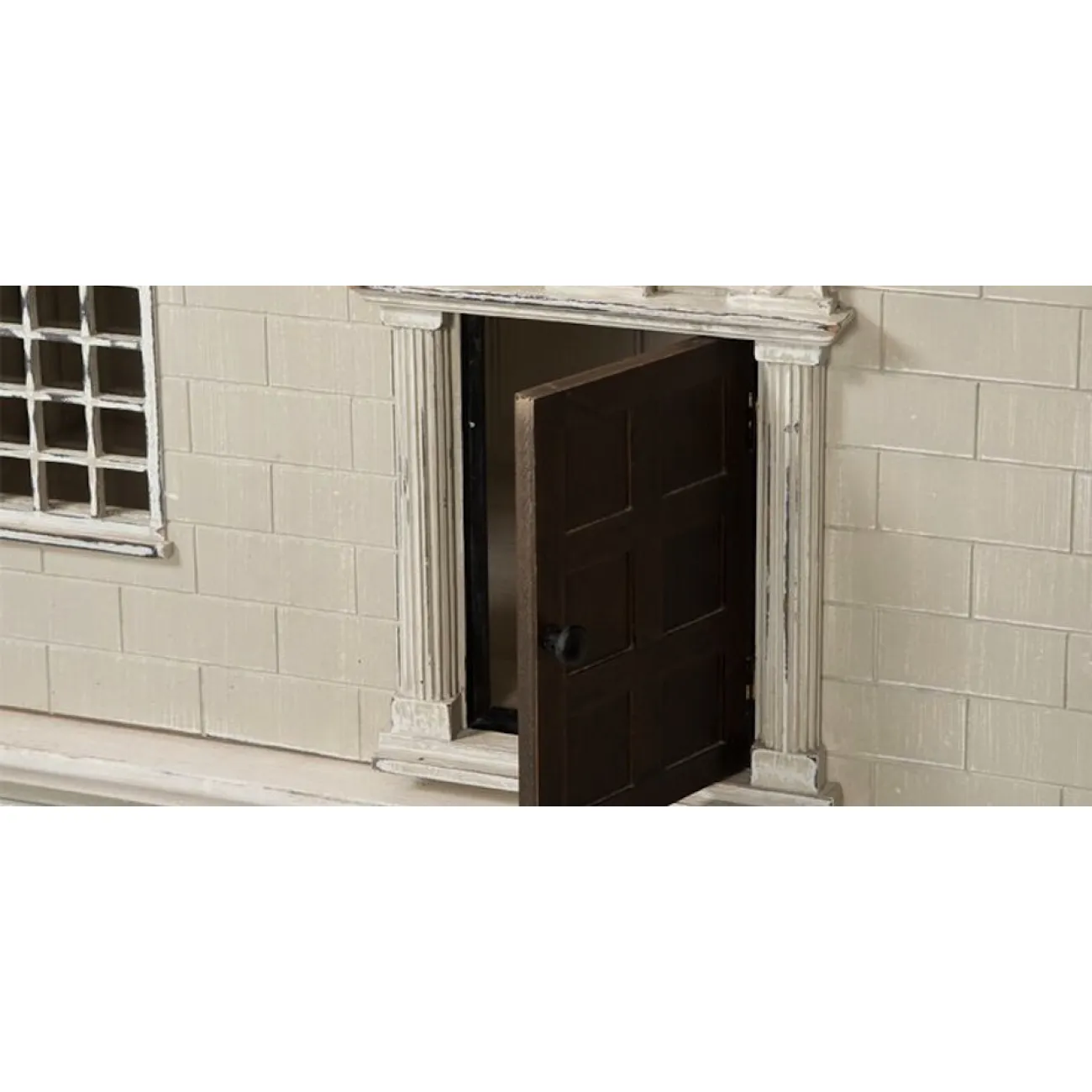 Шкаф кукольный домик Dolls House Cabinet designed by Martin Waller от LaLume