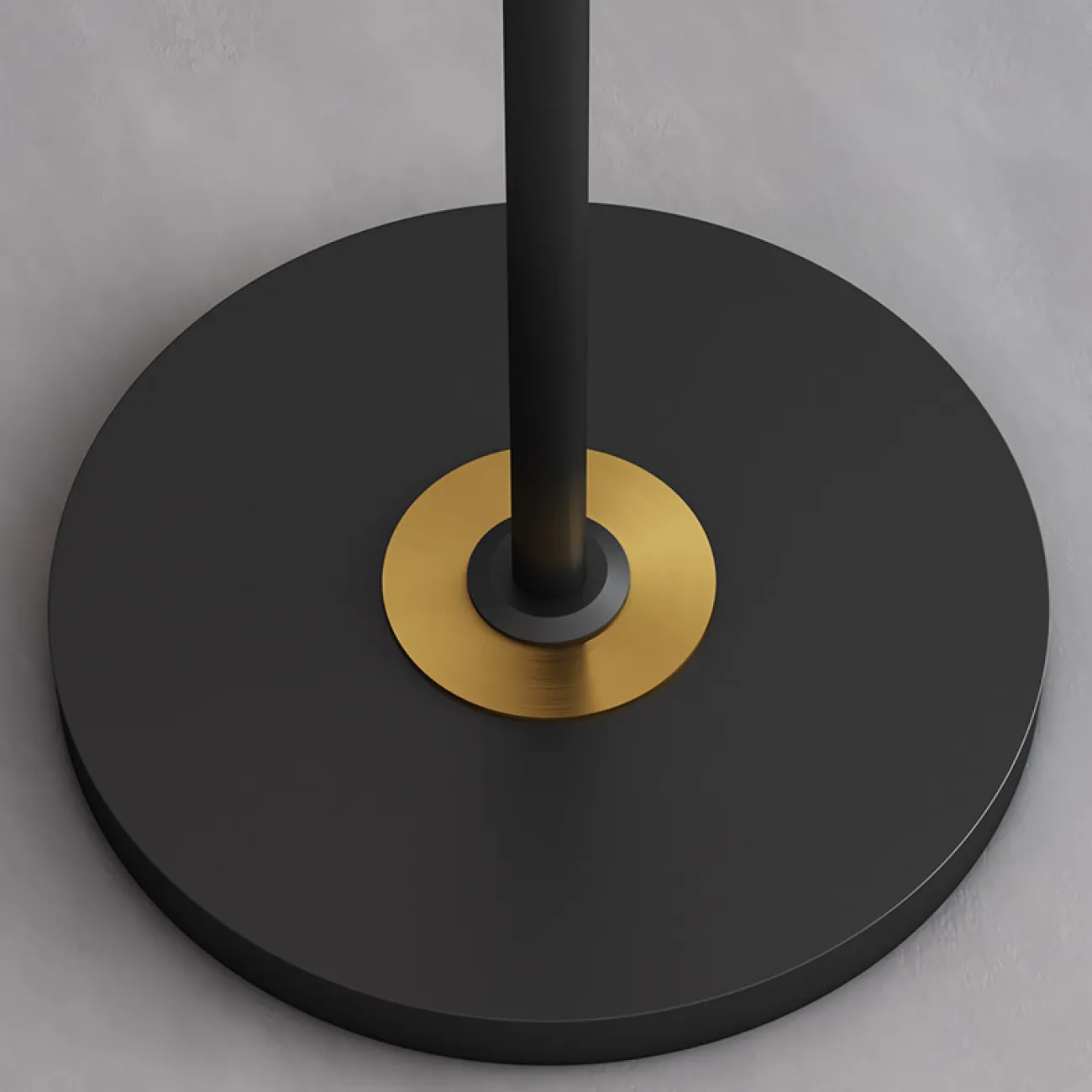 Светодиодный торшер с черными светящимися кольцами разного диаметра и дисками латунного оттенка HALGERD 4000К