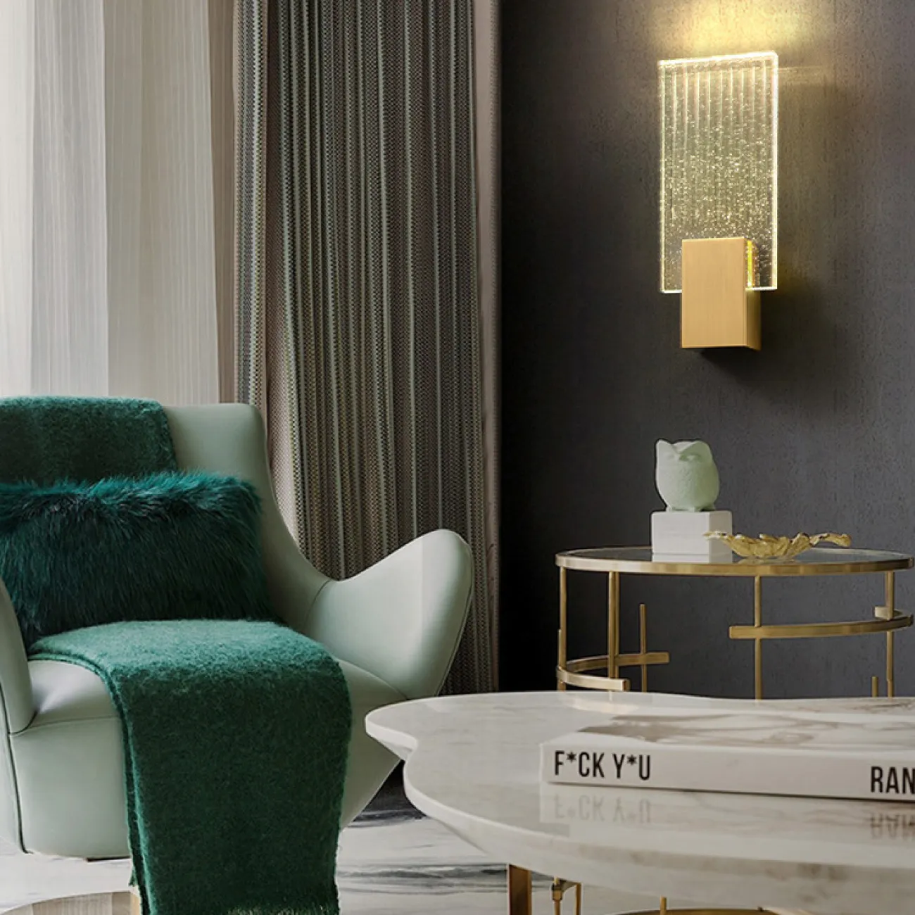 Светодиодный настенный светильник с рельефным хрустальным плафоном прямоугольной формы с эффектом воздушных пузырьков FIORD L15