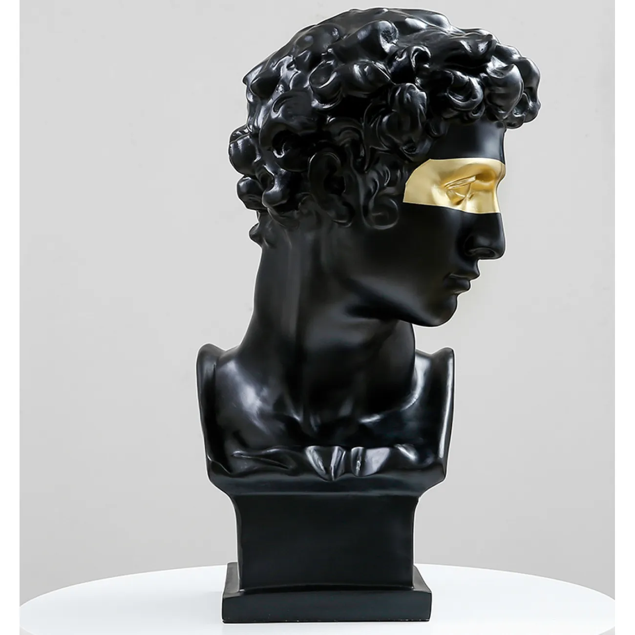 Дизайнерская скульптура Давида LaLume-SKT00102