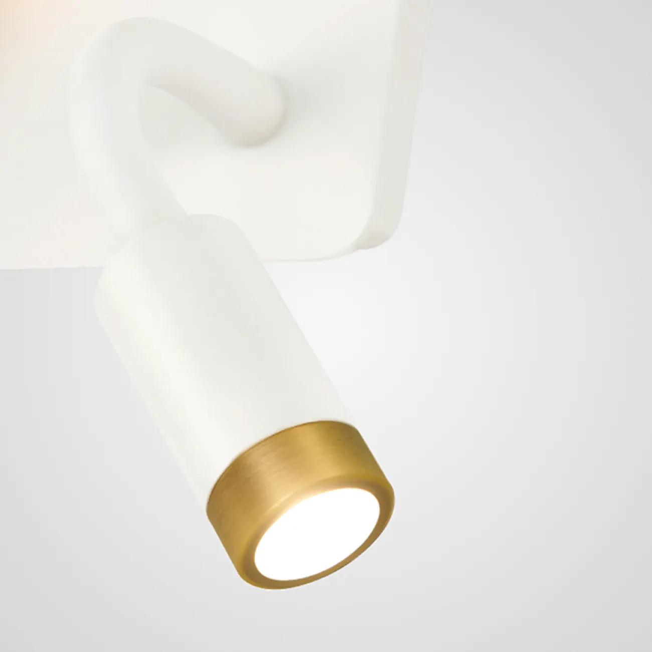 Настенный светильник Bag by Ester Pujol / Dani Vila for Carpyen от ImperiumLoft