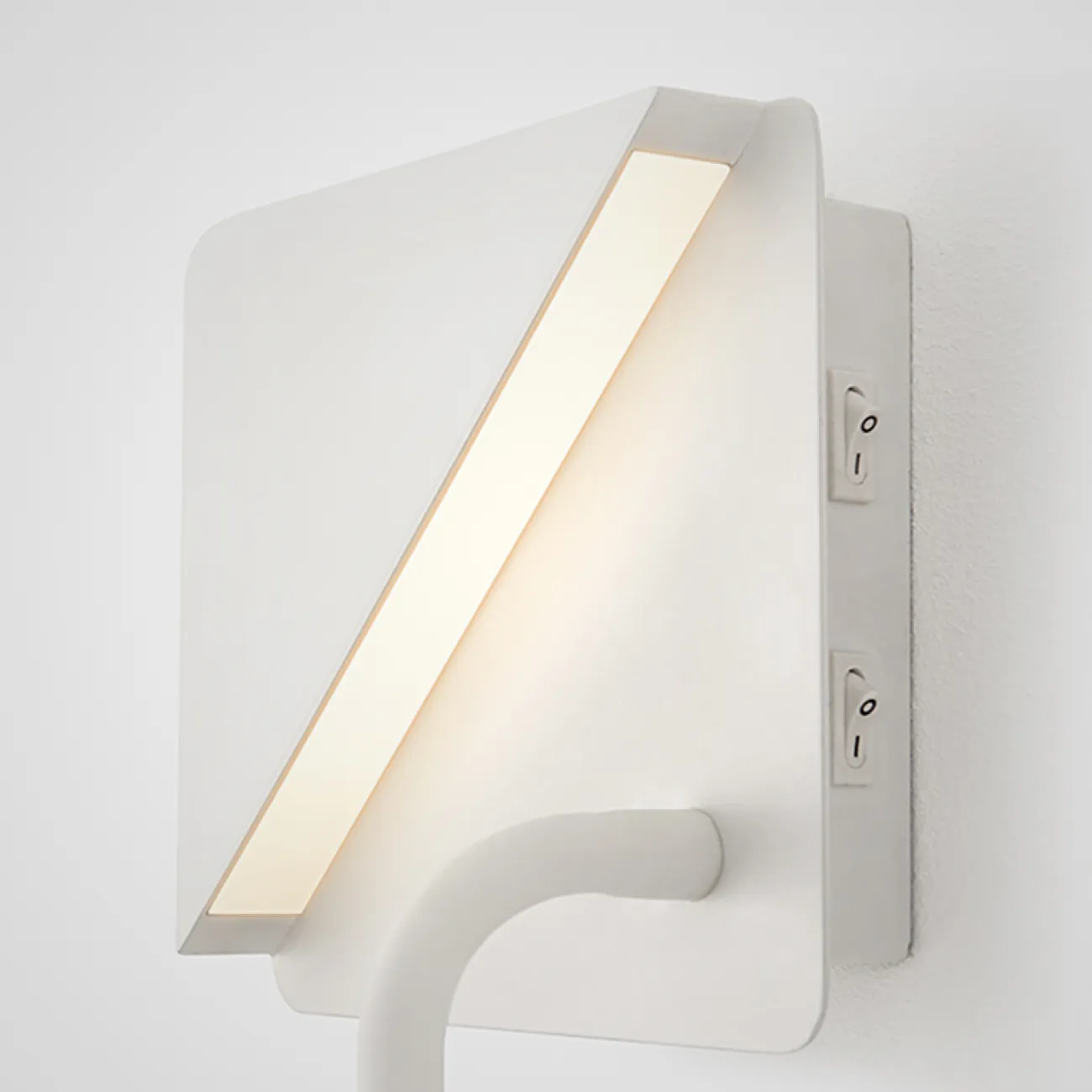 Настенный светильник Bag by Ester Pujol / Dani Vila for Carpyen от ImperiumLoft