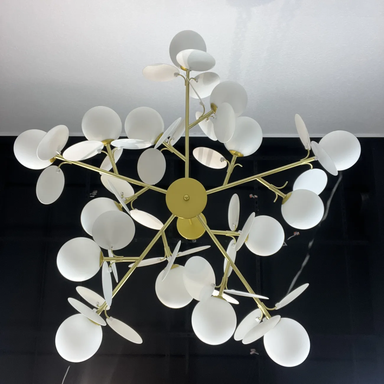 Люстра MATISSE SELF D90 от ImperiumLoft Люстра MATISSE SELF D90 от ImperiumLoft