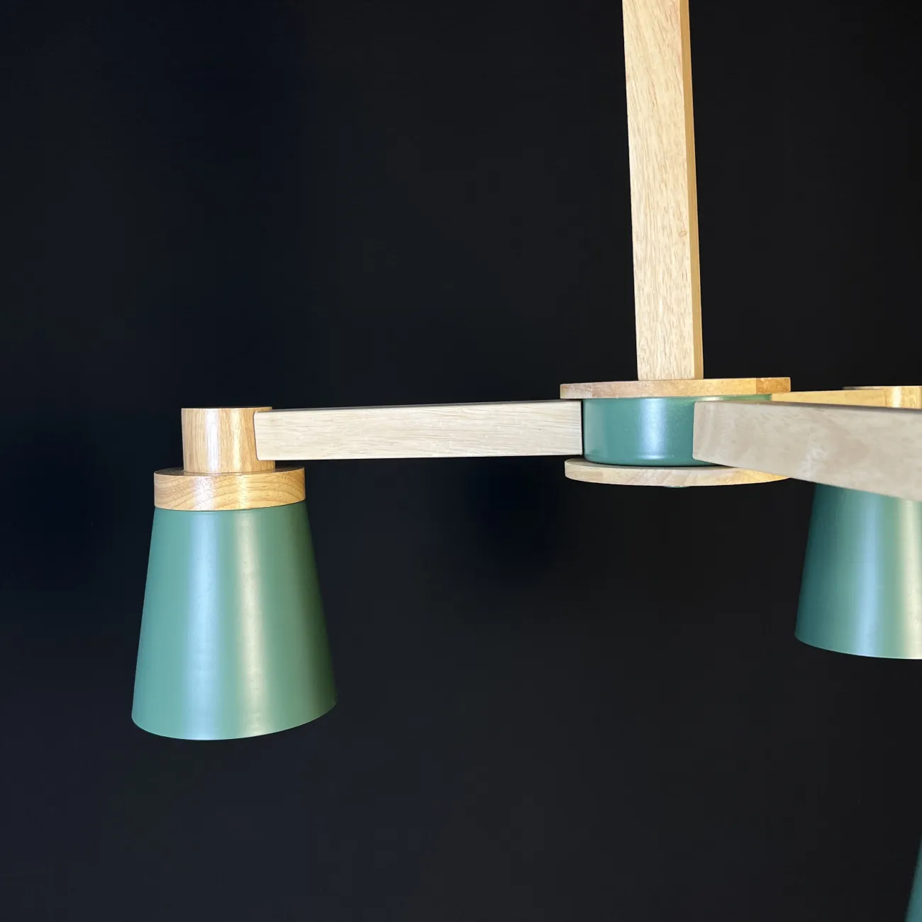 Потолочная люстра PROP 3 Green от ImperiumLoft Потолочная люстра PROP 3 Green от ImperiumLoft