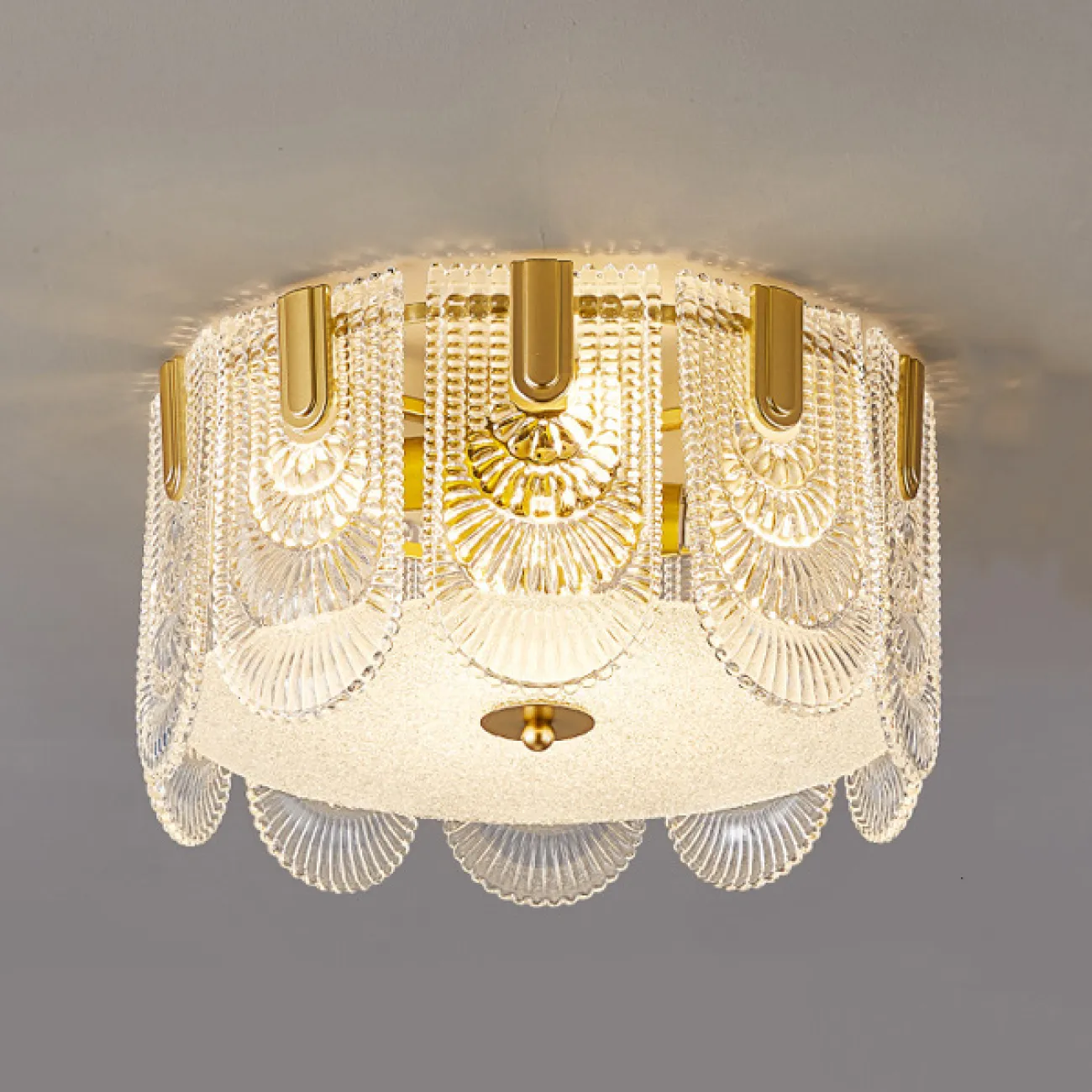 Потолочная люстра LAURENCE CH D60 от ImperiumLoft