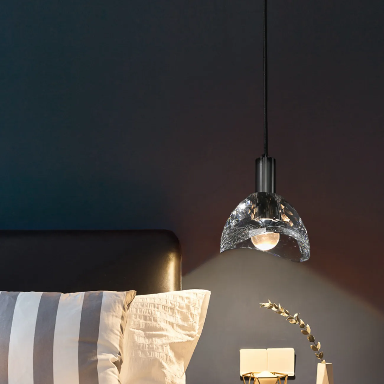 Подвесной светильник ALOIS Black от ImperiumLoft