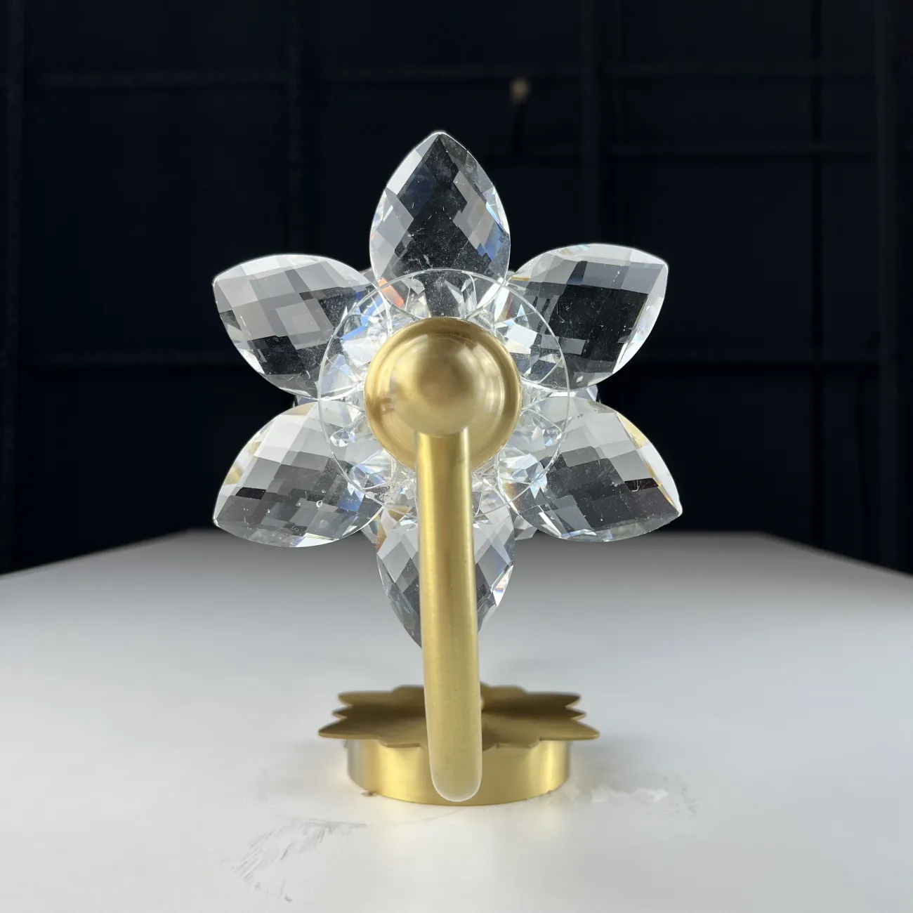 Настенное бра LOTOS WALL DROP от ImperiumLoft