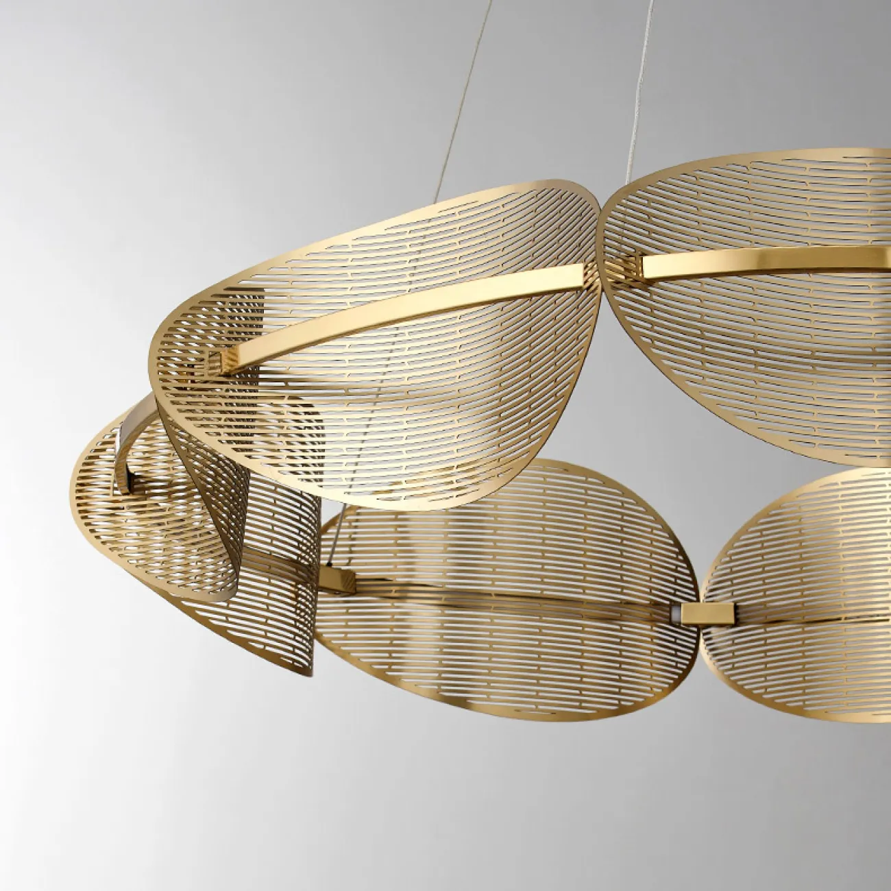 Подвесная люстра KEARNEY D56 White от ImperiumLoft