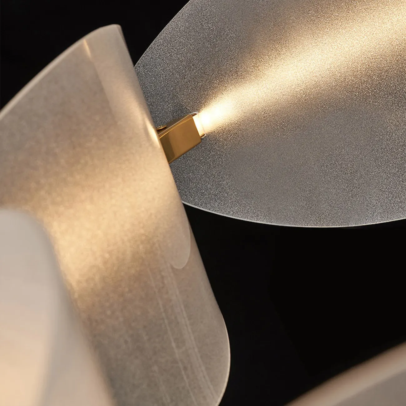 Подвесная люстра KEARNEY D56 White от ImperiumLoft