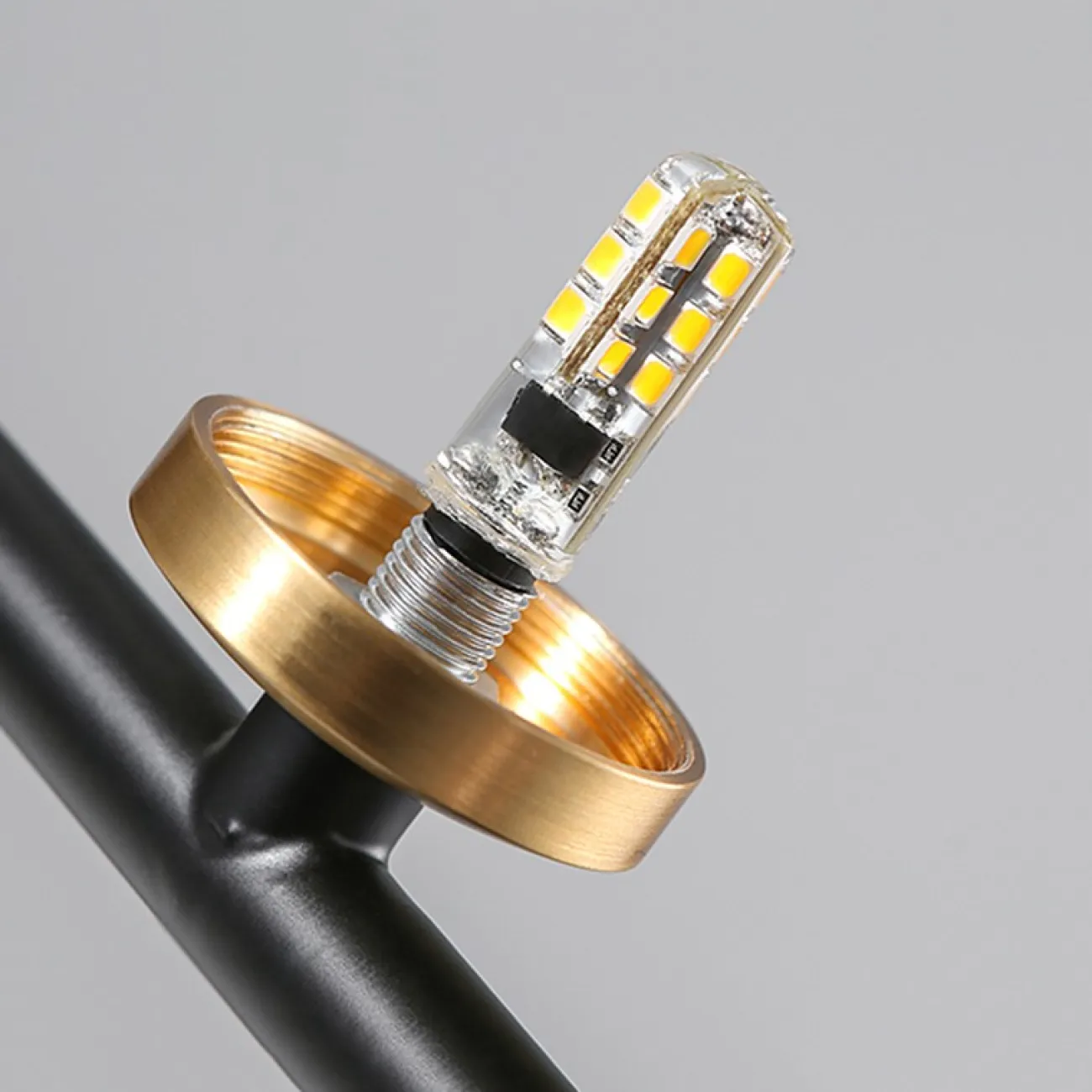 Подвесная люстра ODDS от ImperiumLoft