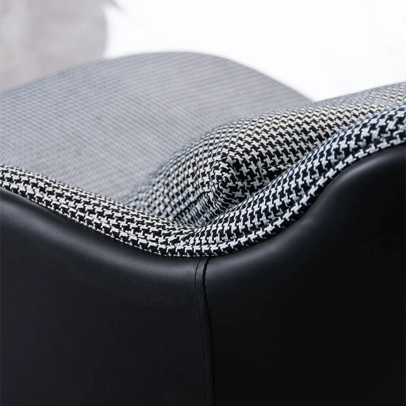 Дизайнерское кресло LaLume-KK00171 Дизайнерское кресло LaLume-KK00171