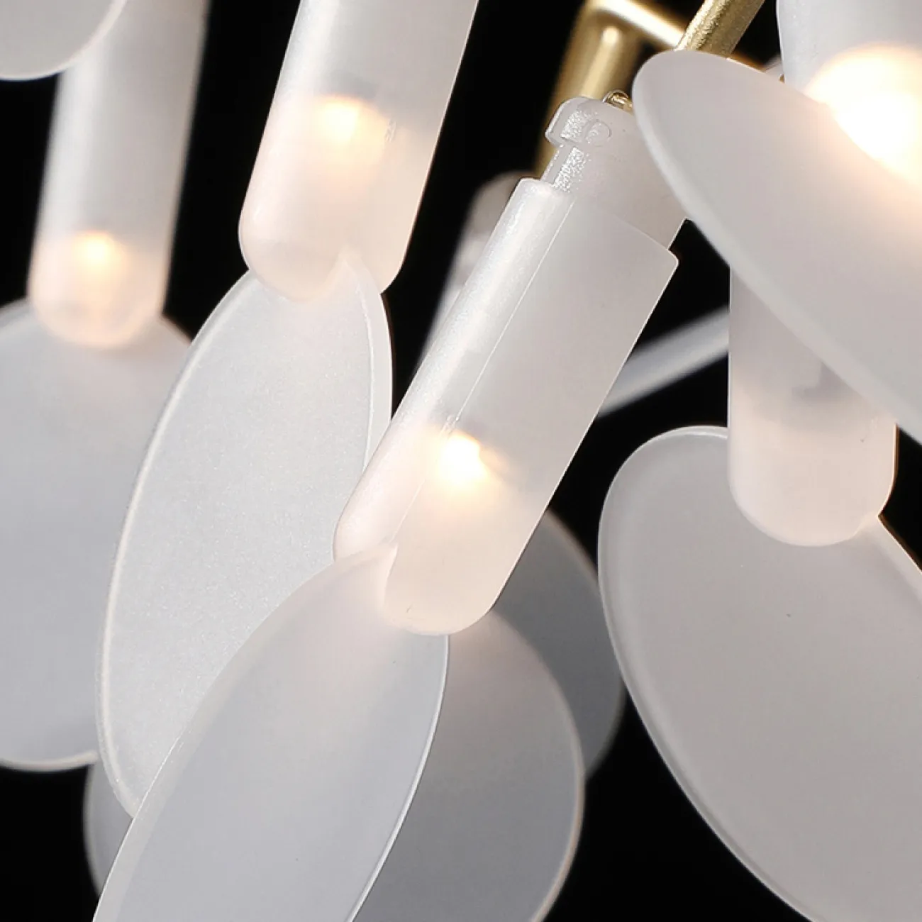 Подвесной светильник LEAVES LUX L от ImperiumLoft