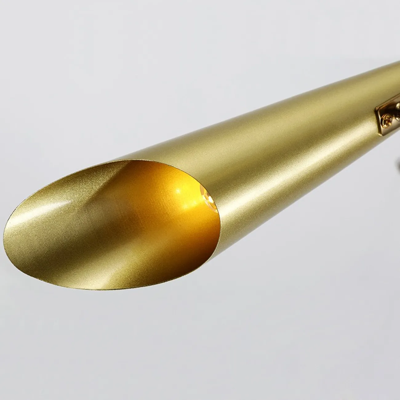 Подвесная люстра ARTESIA L8 от ImperiumLoft Подвесная люстра ARTESIA L8 от ImperiumLoft