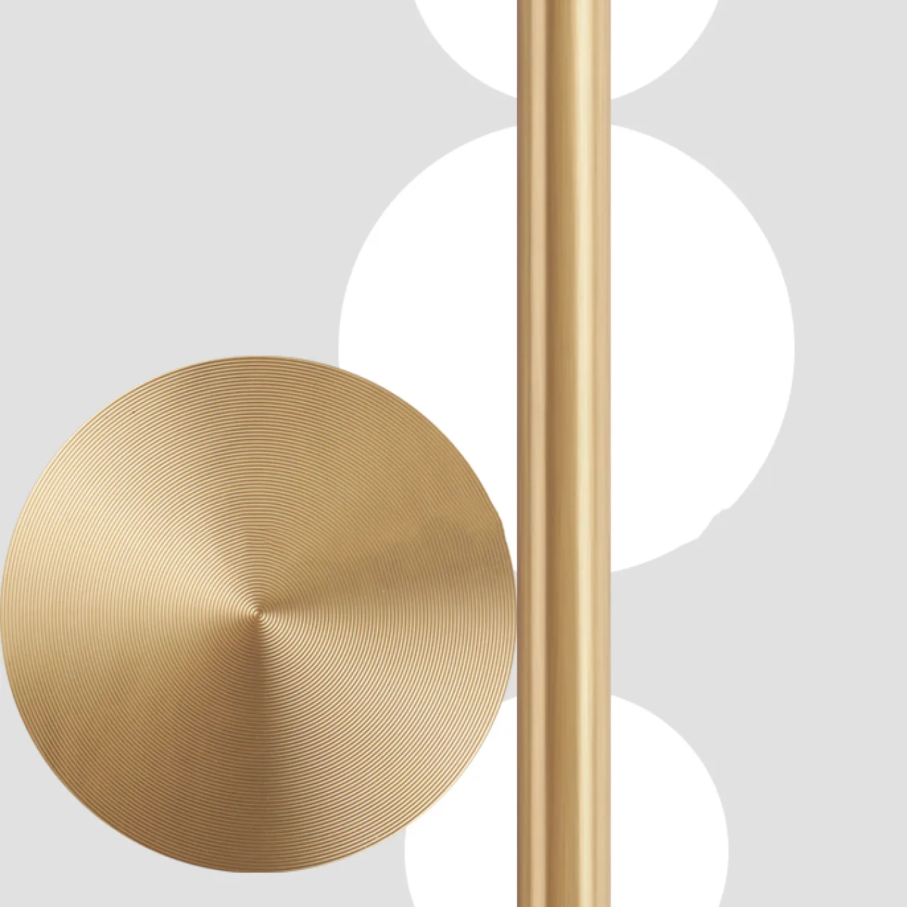 Настенный светильник с шарообразными плафонами разногот диаметра на вертикальном стержне DESTINY WALL