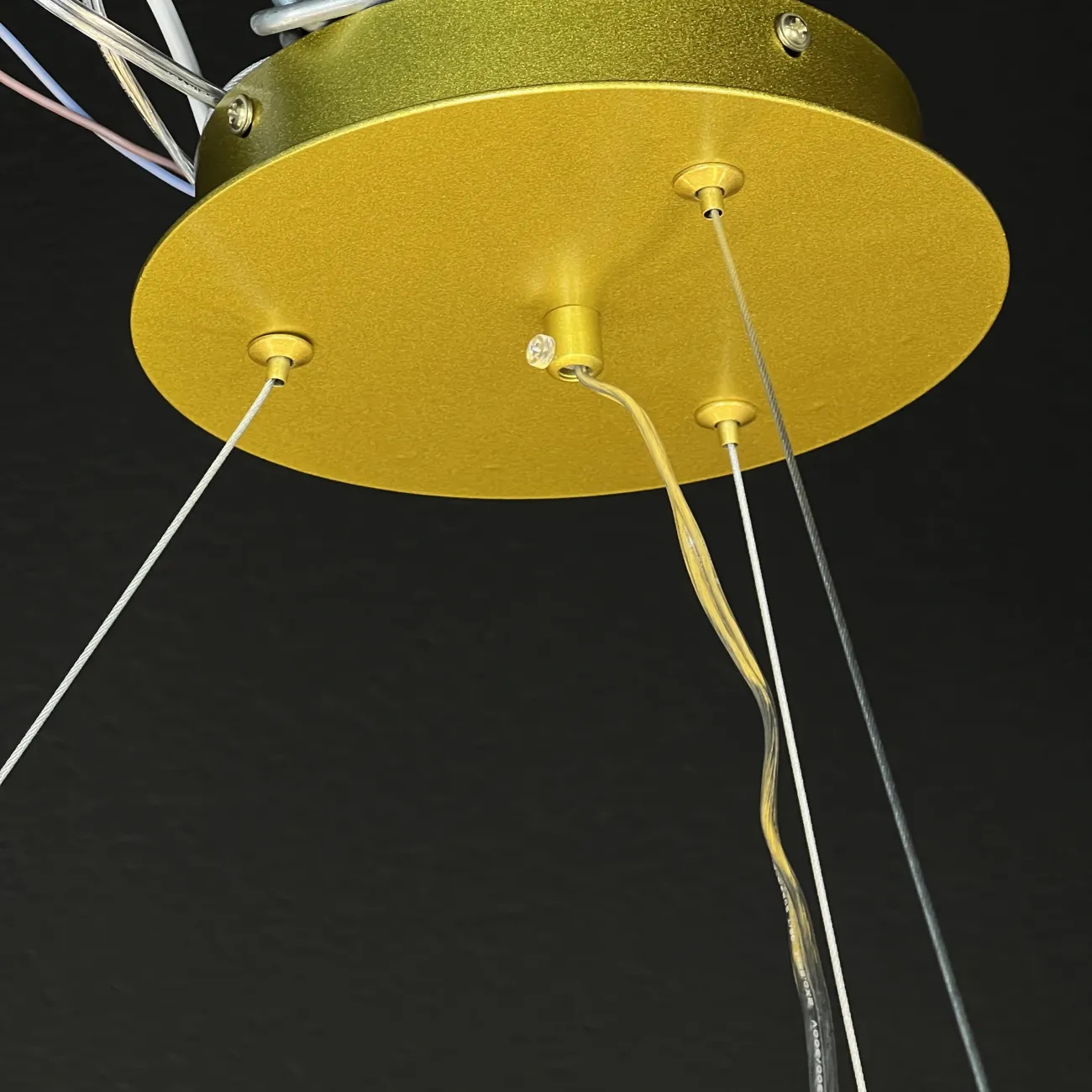 Кольцевая люстра MATISSE R SELF D105 от ImperiumLoft Кольцевая люстра MATISSE R SELF D105 от ImperiumLoft