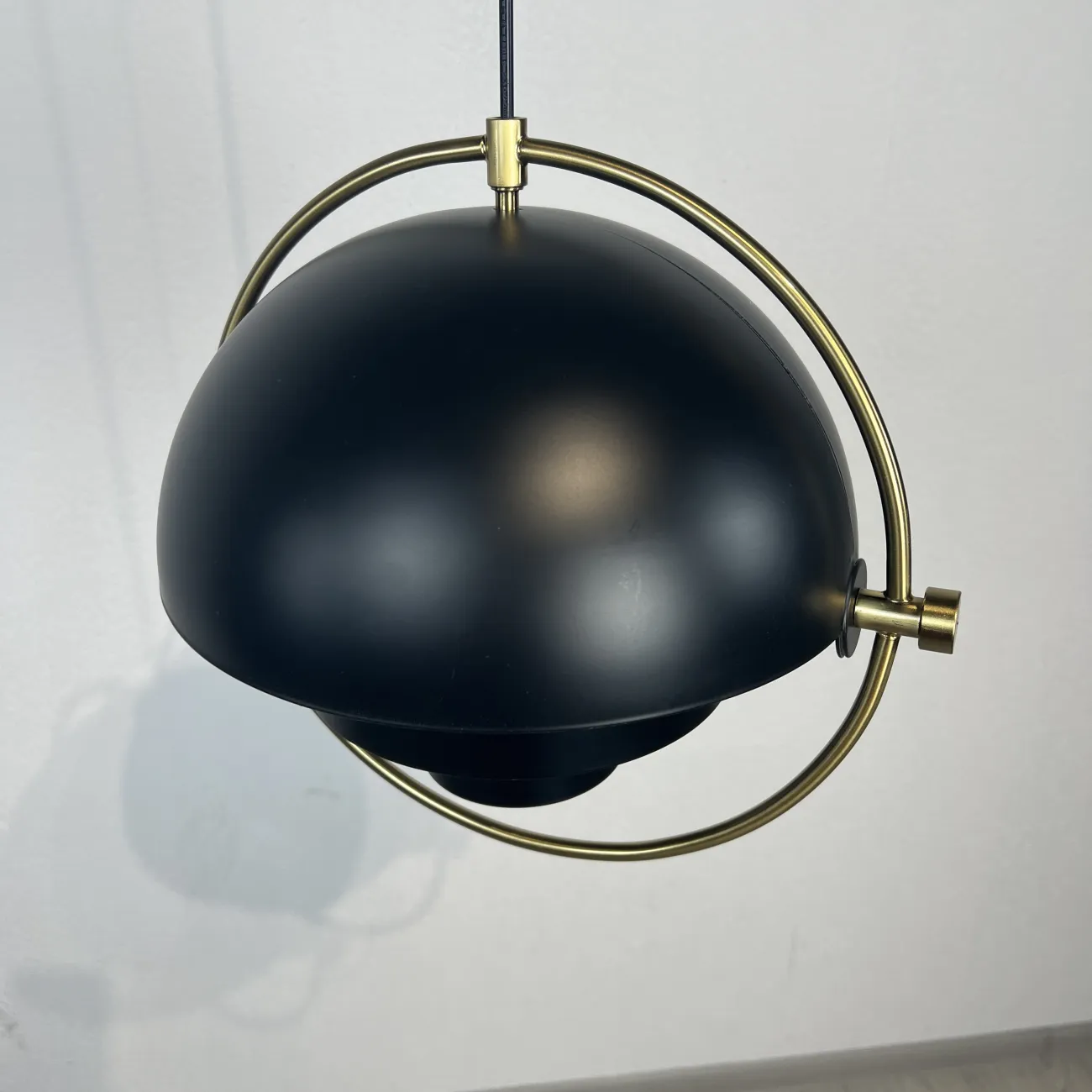 Люстра Louis Weisdorff Gubi Multi-lite Suspension Lamp Black от ImperiumLoft