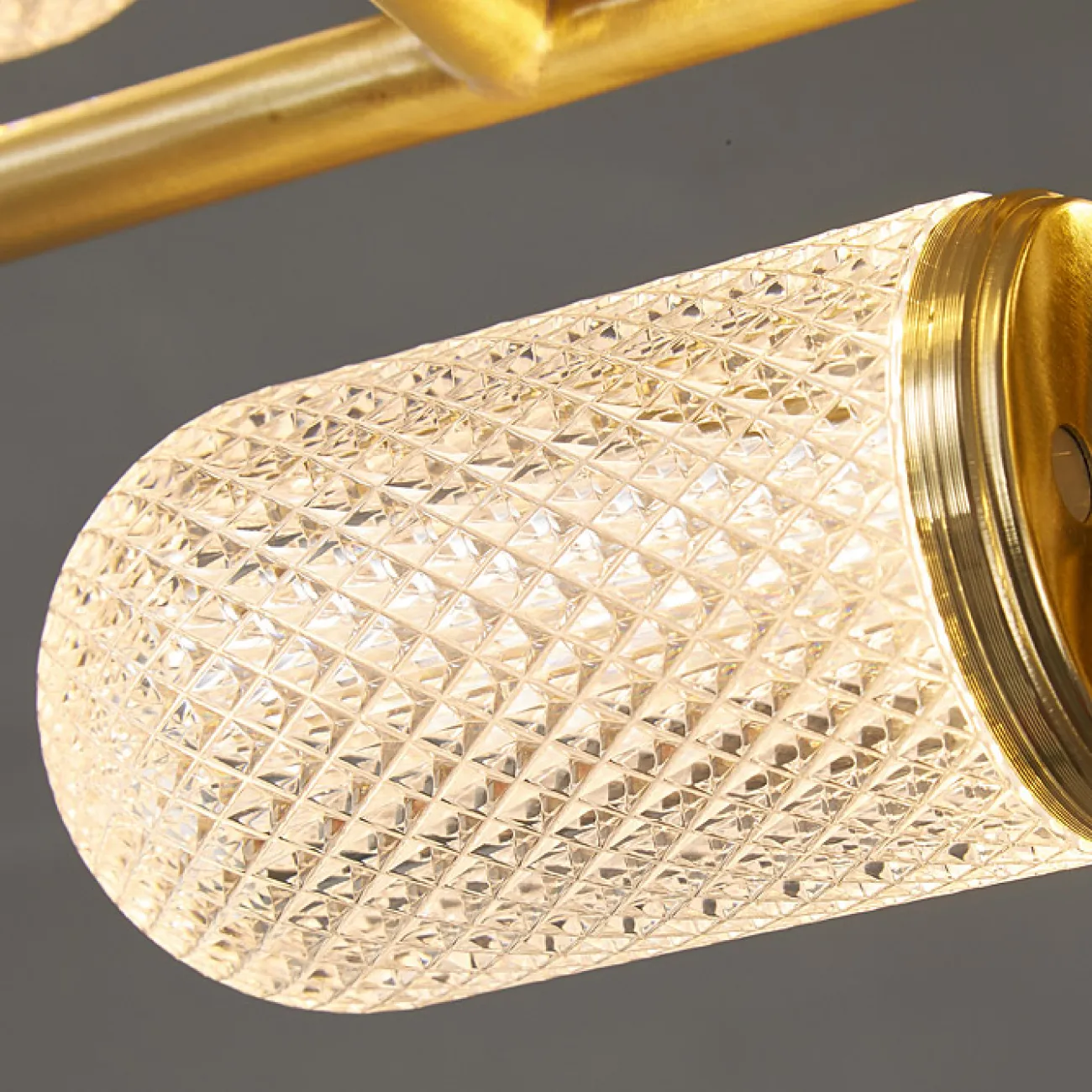 Потолочная люстра BERNICE L6 от ImperiumLoft