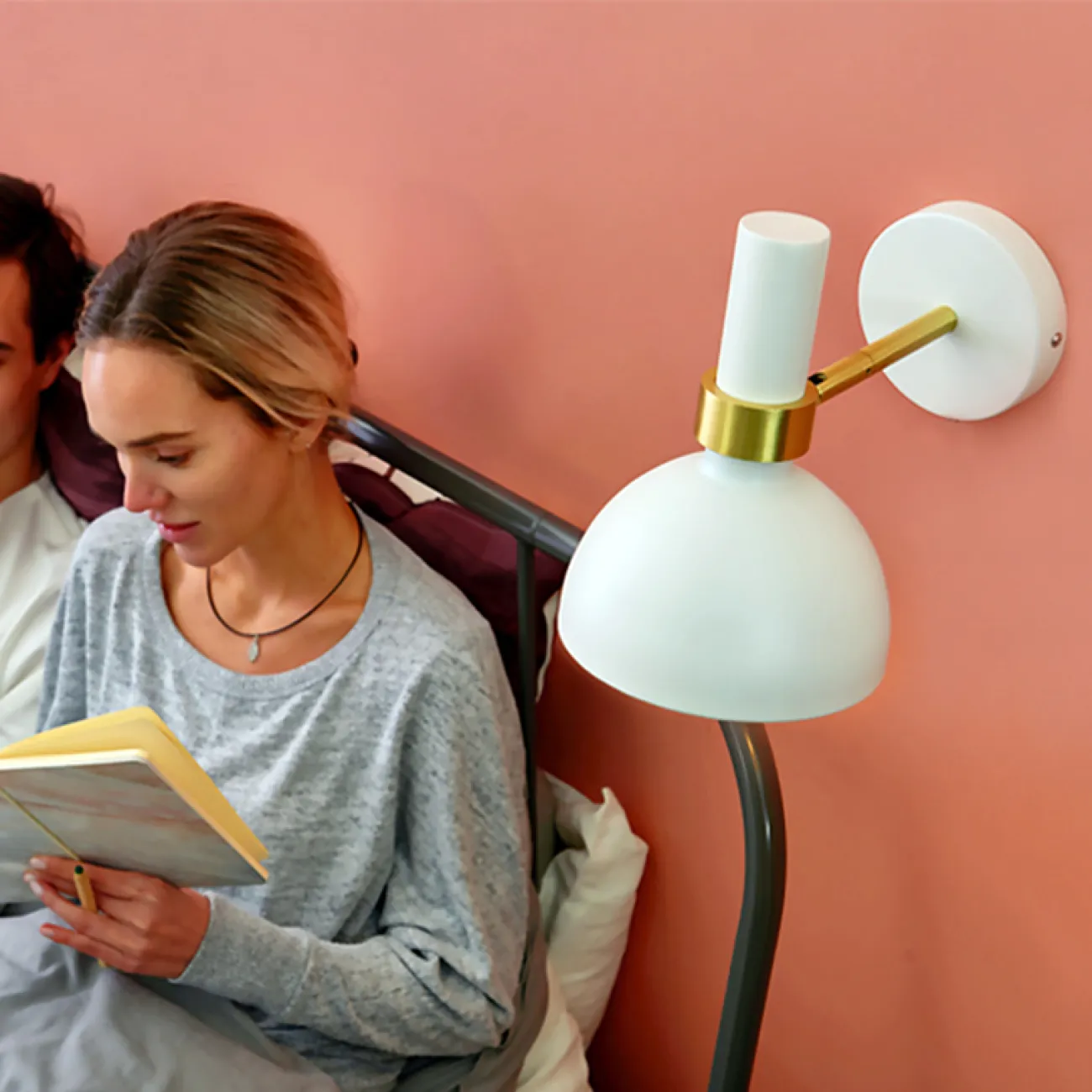 Настенный светильник LARRY Wall 1L Black/Brushed Brass от ImperiumLoft