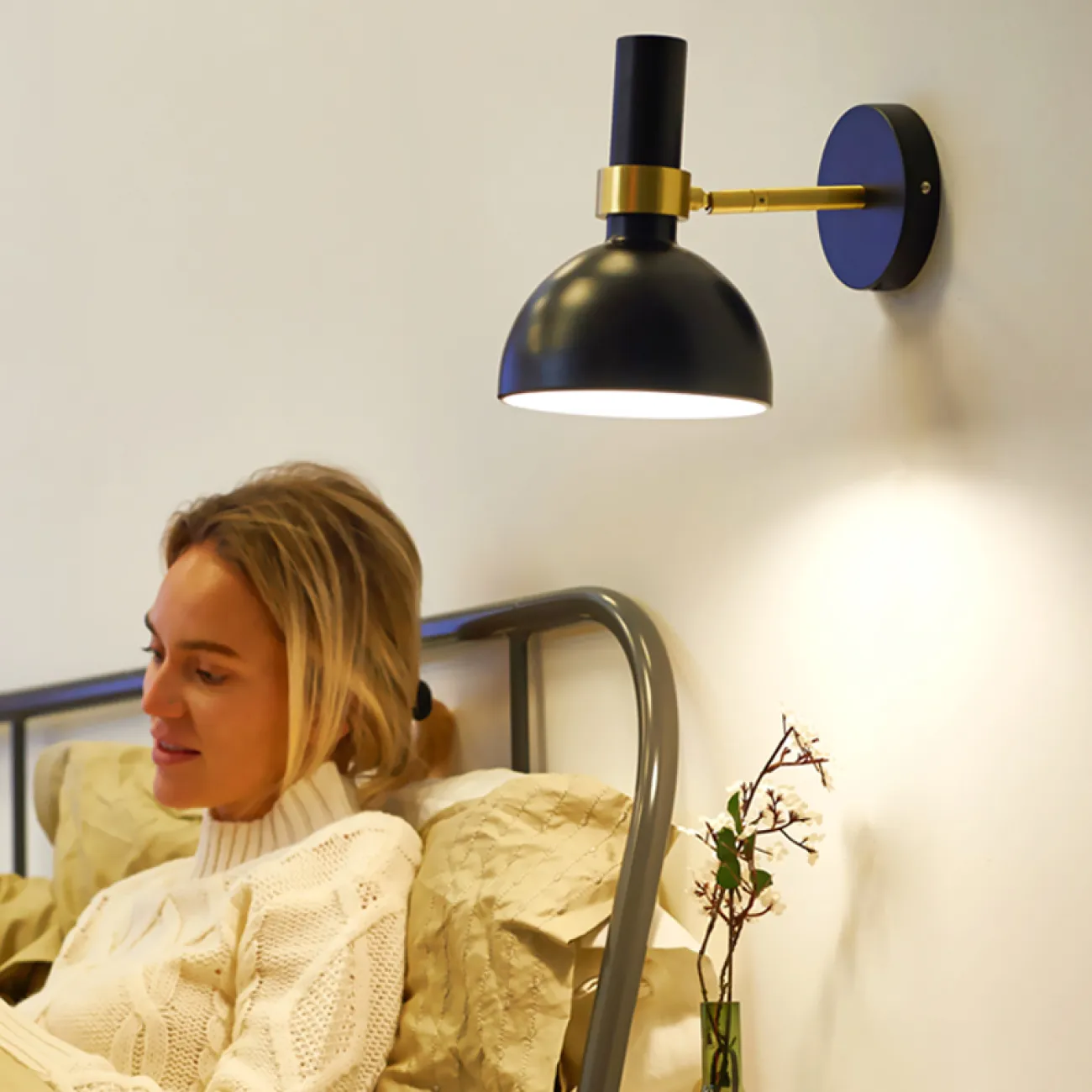 Настенный светильник LARRY Wall 1L Black/Brushed Brass от ImperiumLoft