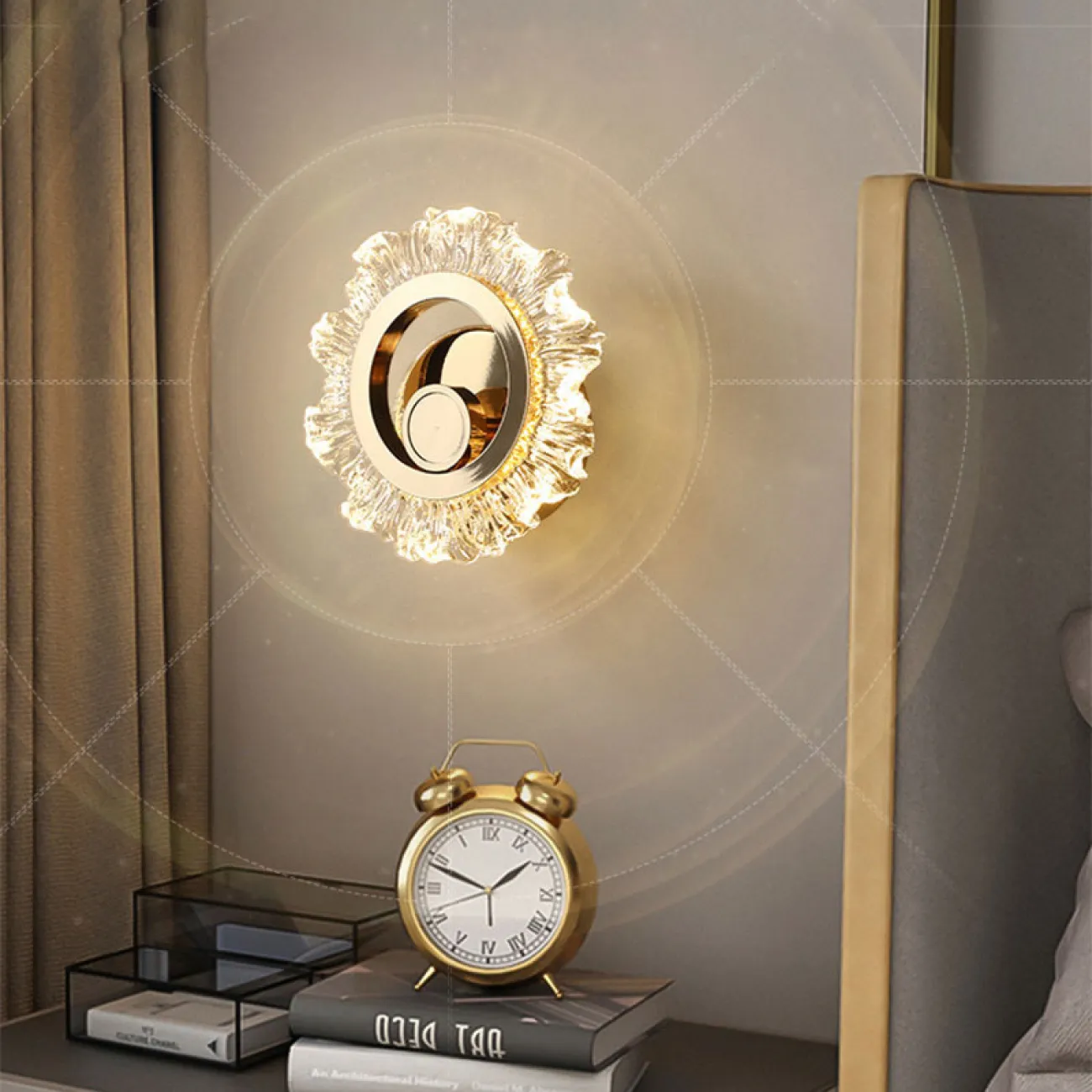 Настенный светодиодный светильник с закольцованным рассеивателем, стилизованным под лепестки на кронштейне с круглым креплением MILIA WALL Настенный светодиодный светильник с закольцованным рассеивателем, стилизованным под лепестки на кронштейне с круглым креплением MILIA WALL