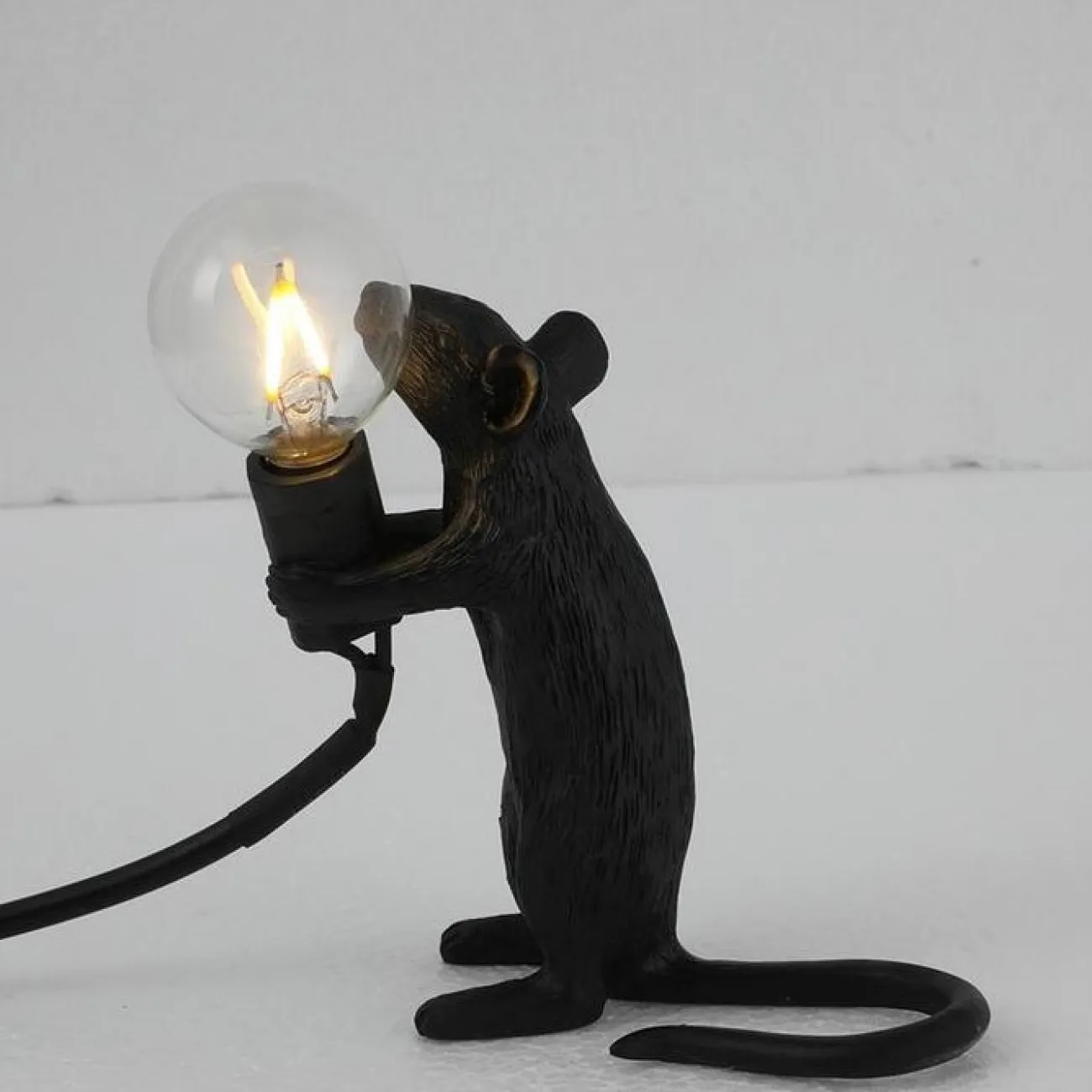 Настольная лампа Seletti Mouse Standing от ImperiumLoft