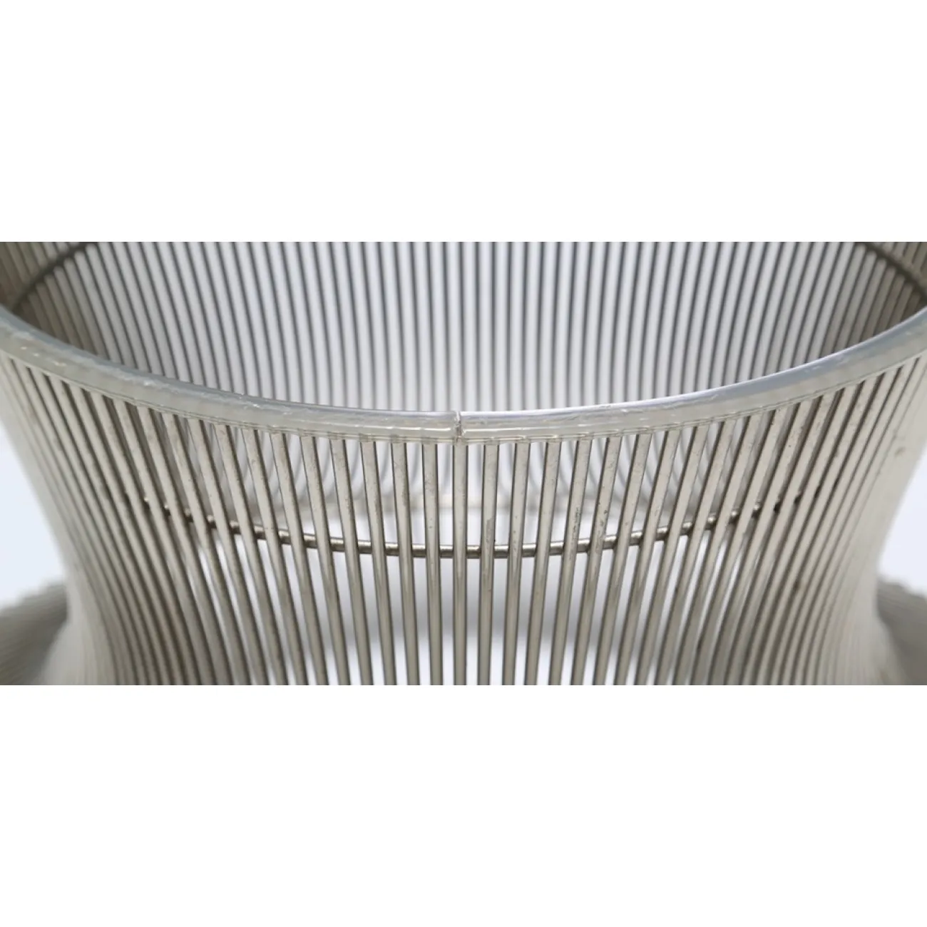 Стол Platner Coffee designed by Warren Platner in 1966 от LaLume