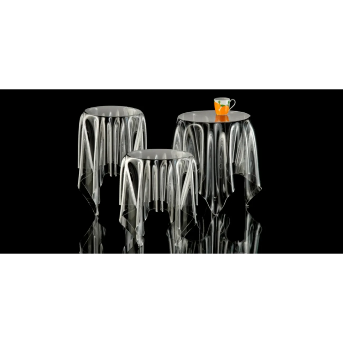 Стол Illusion designed by John Brauer		 in 2005 от LaLume