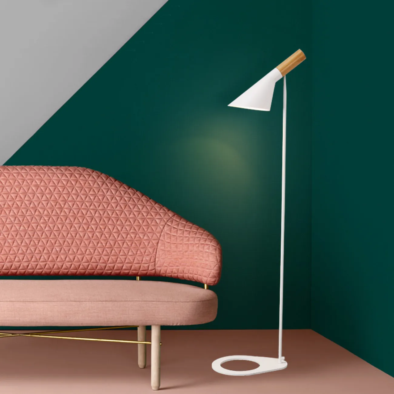 Торшер AJ Floor by Arne Jacobsen for Louis Poulsen от ImperiumLoft