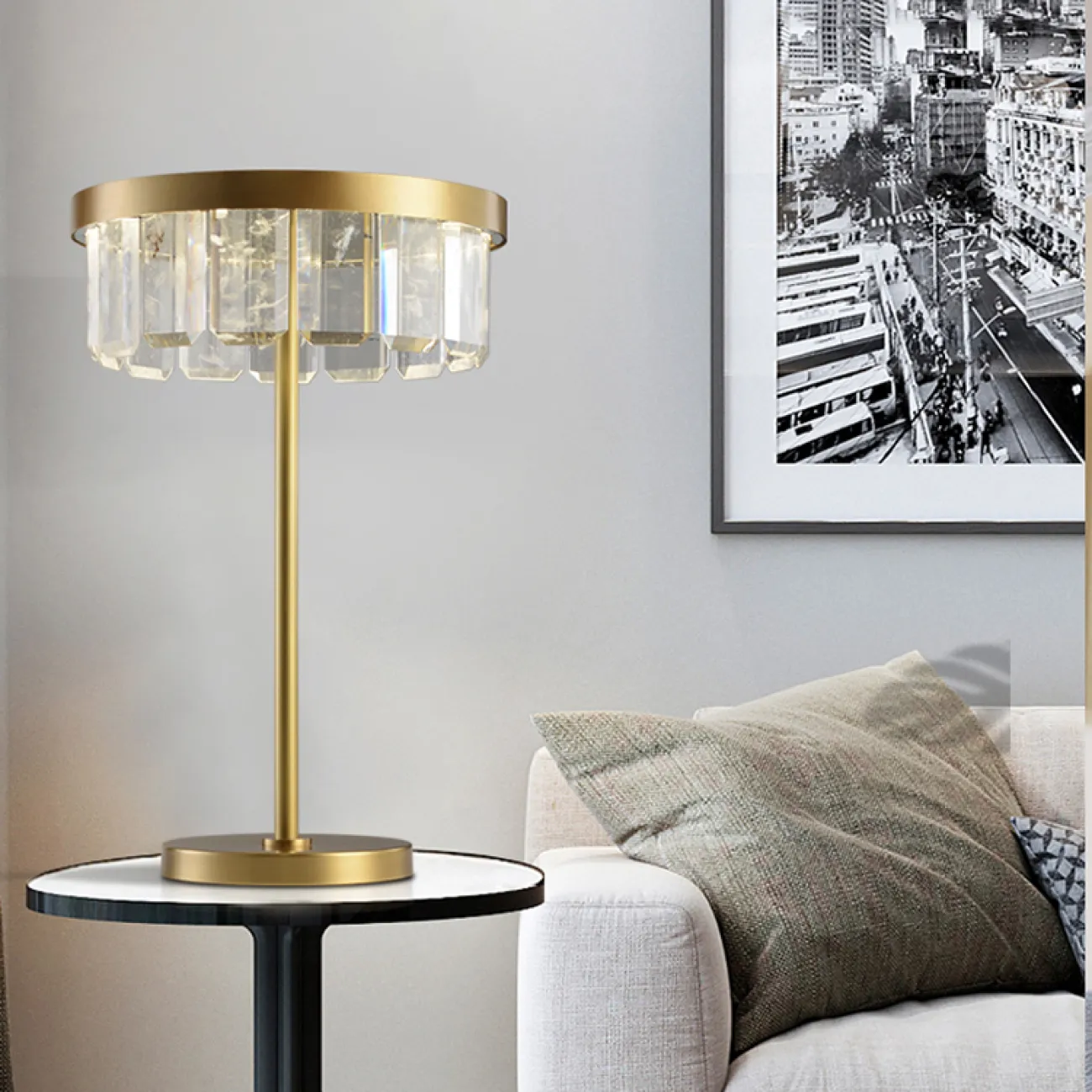 Серия настольных светодиодных светильников с абажуром из прямоугольных хрустальных пластин на одной и двух стойках  CAPELLA TAB A