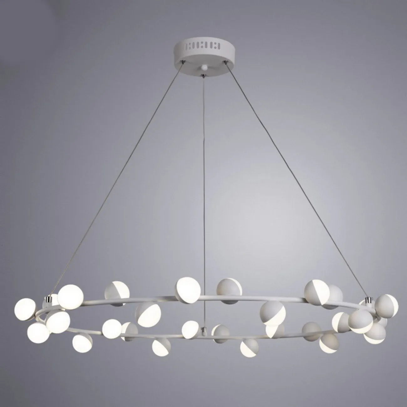 Подвесная люстра AQUATIO L18 White от ImperiumLoft