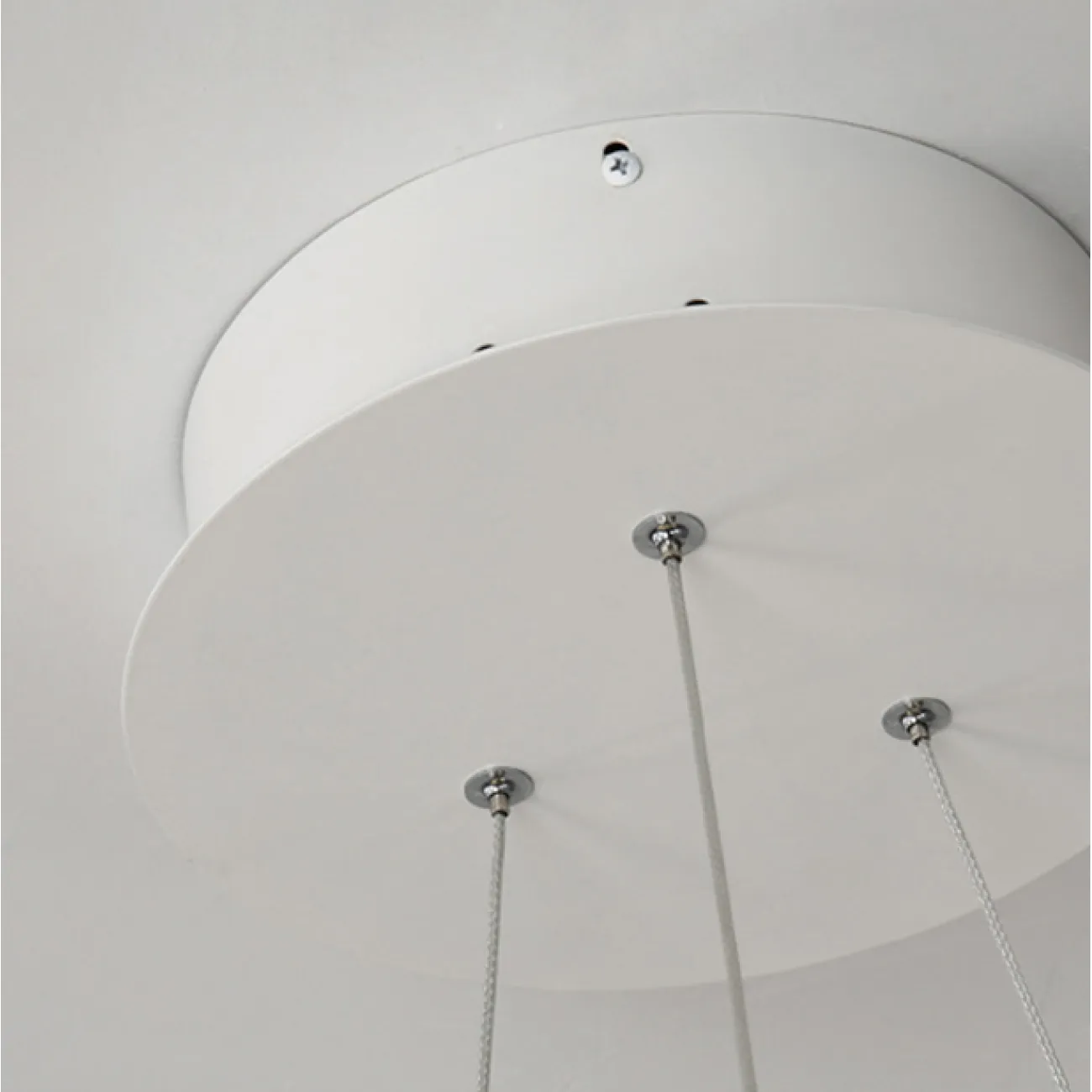 Подвесная люстра AQUATIO L18 White от ImperiumLoft