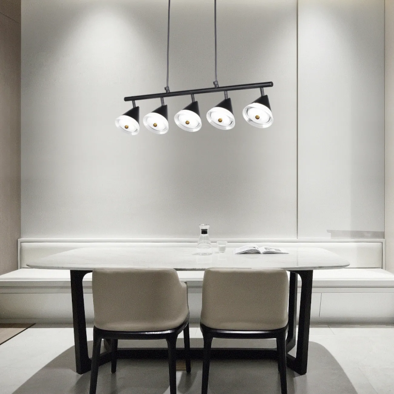 Светодиодная люстра в минималистском стиле Светодиодная люстра в минималистском стиле