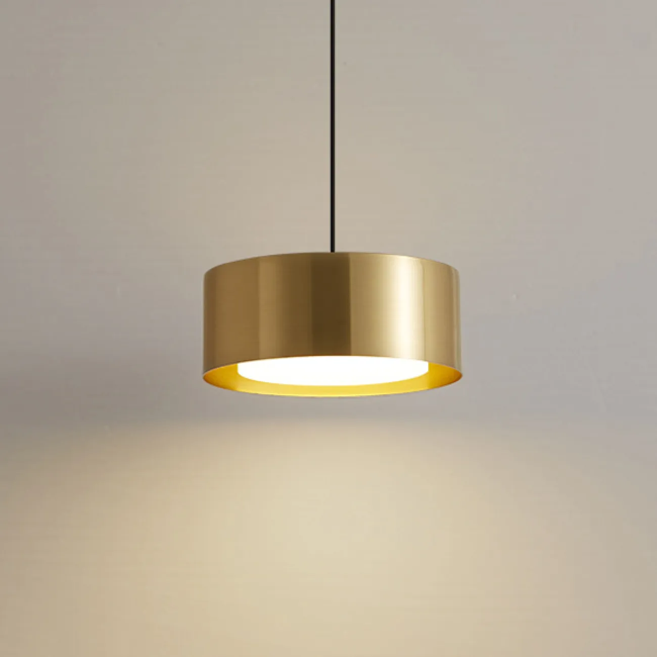 Подвесной светильник SIGGEN Brass 3000К от ImperiumLoft