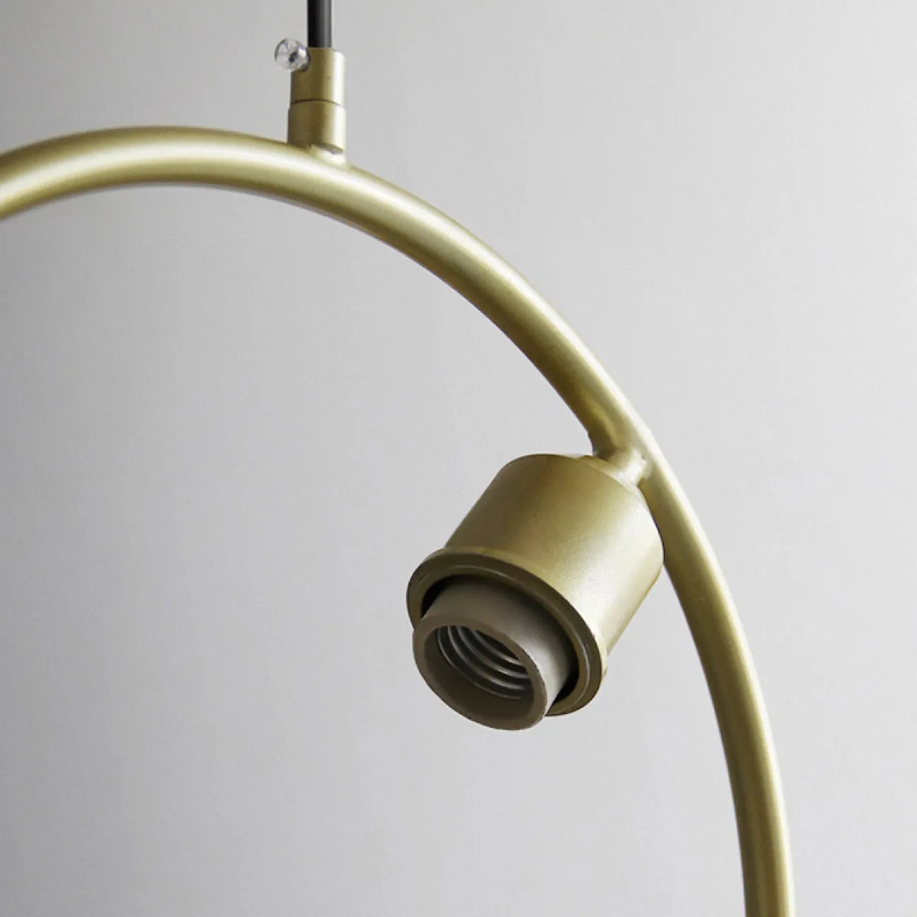 Подвесной светильник RESIST от ImperiumLoft