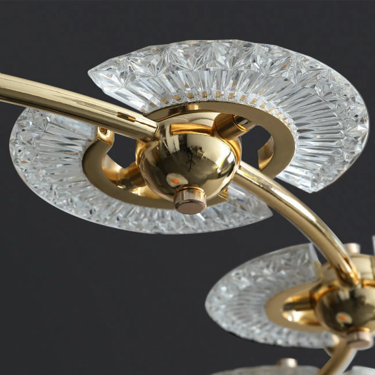 Подвесная люстра PHOENIX CH D85 от ImperiumLoft