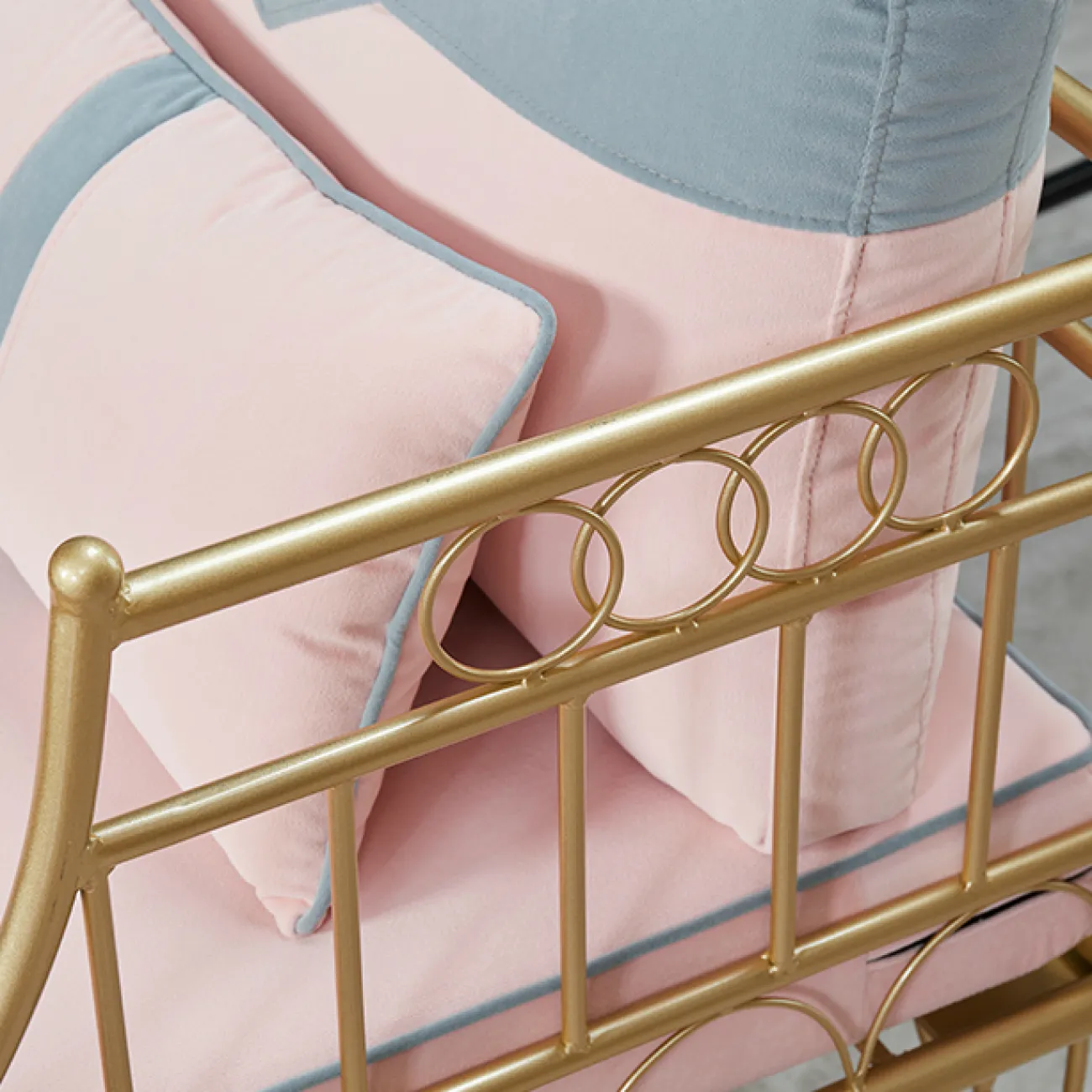 Дизайнерский диван LaLume-DV00111