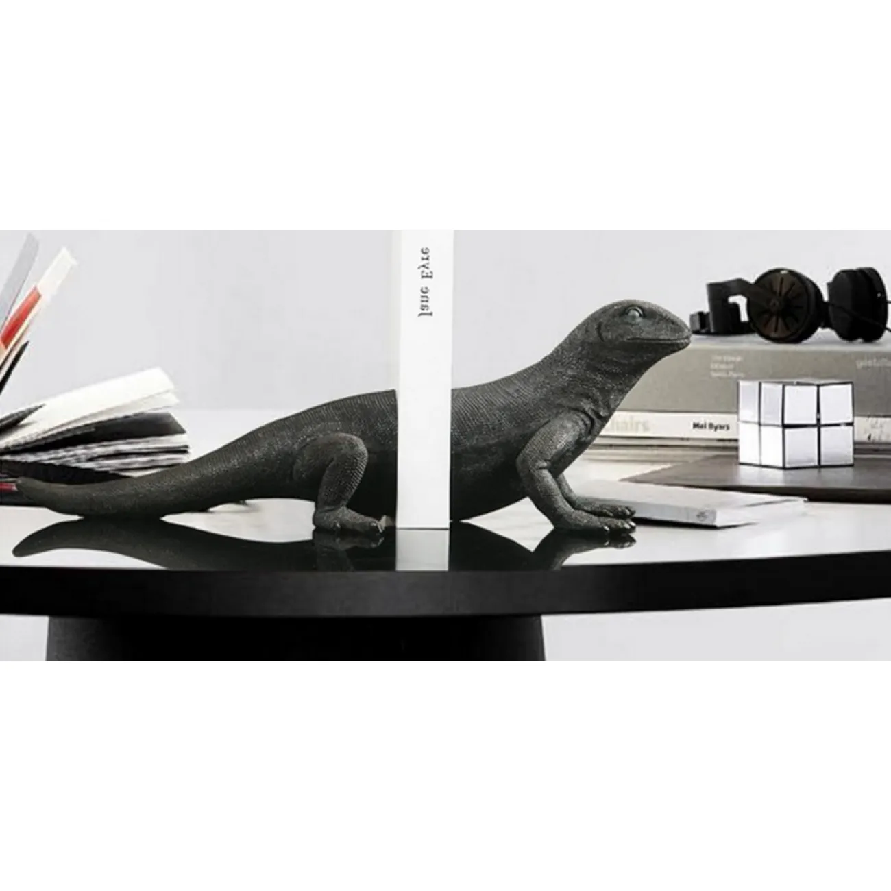 Держатель книг Игуана Guana от LaLume Держатель книг Игуана Guana от LaLume