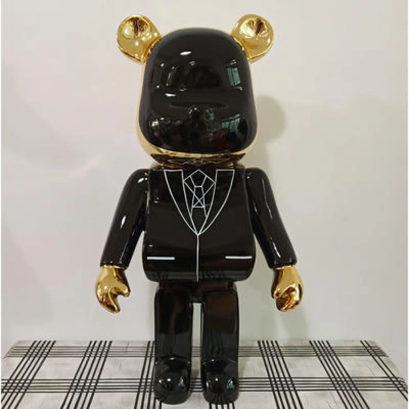 Дизайнерские статуэтки LaLume-SKT00198 