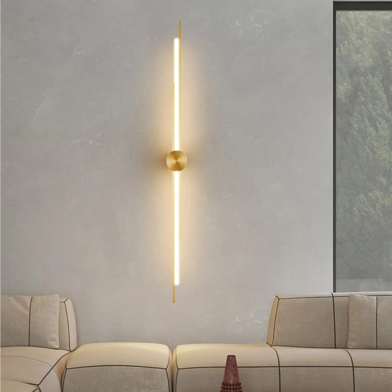 Серия настенных светодиодных светильников с прямоугольными светящимися стержнями на круглом креплении TINUS H83 Brass Серия настенных светодиодных светильников с прямоугольными светящимися стержнями на круглом креплении TINUS H83 Brass