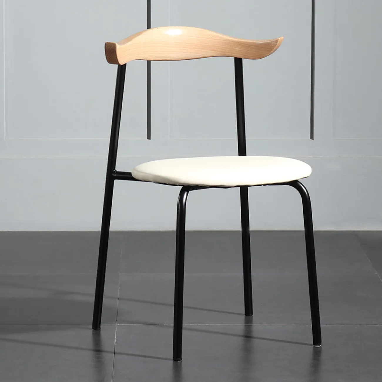 Дизайнерский обеденный стул LaLume-ST00249