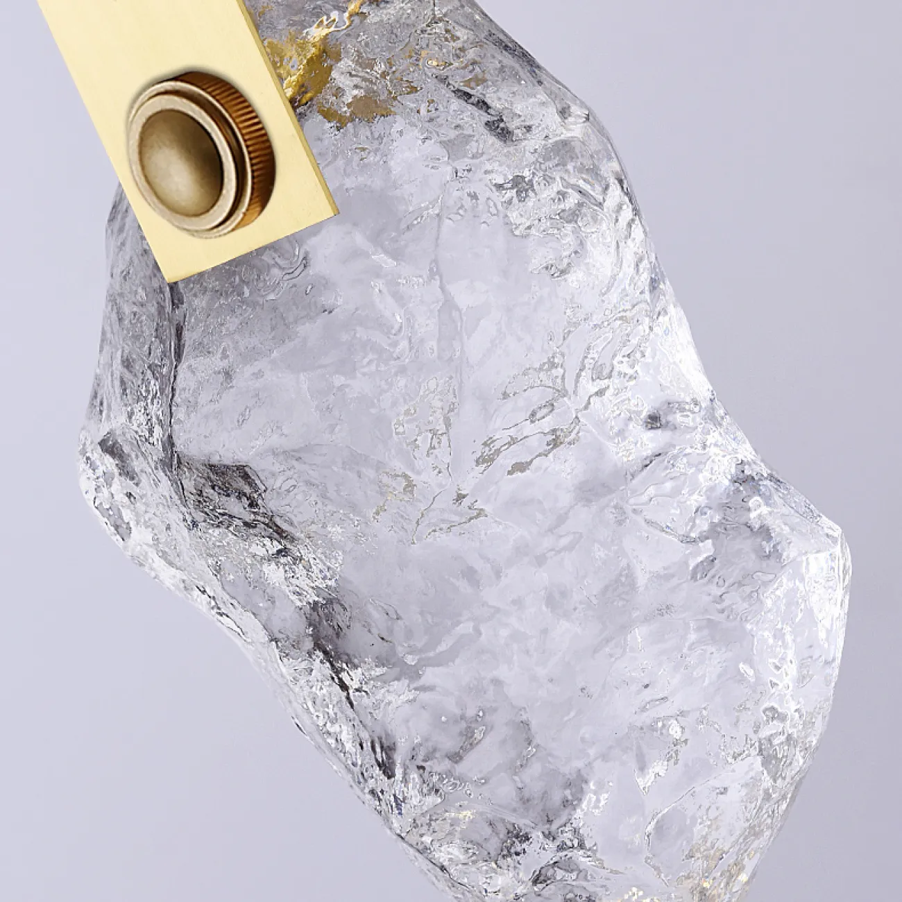 Готовая комбинация подвесных светильников с цилиндрическими плафонами и хрустальными рассеивателями в виде неограненных камней BASTIAN COMBO L70