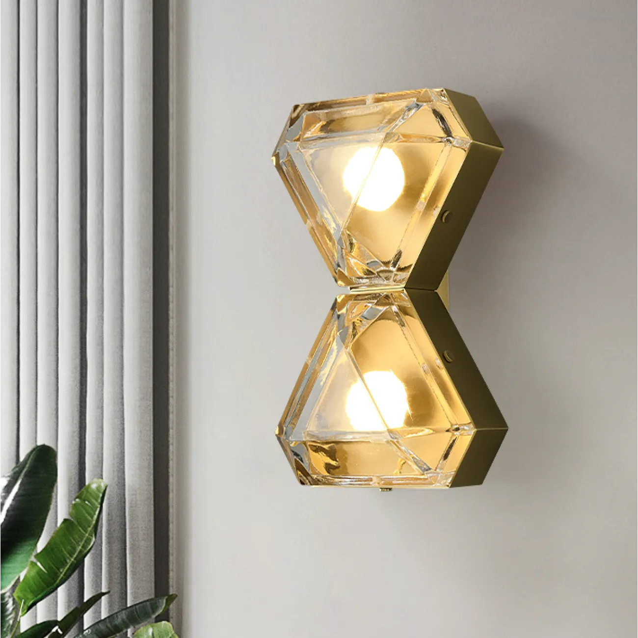 Настенный светильник GALLERY WALL H30 от ImperiumLoft